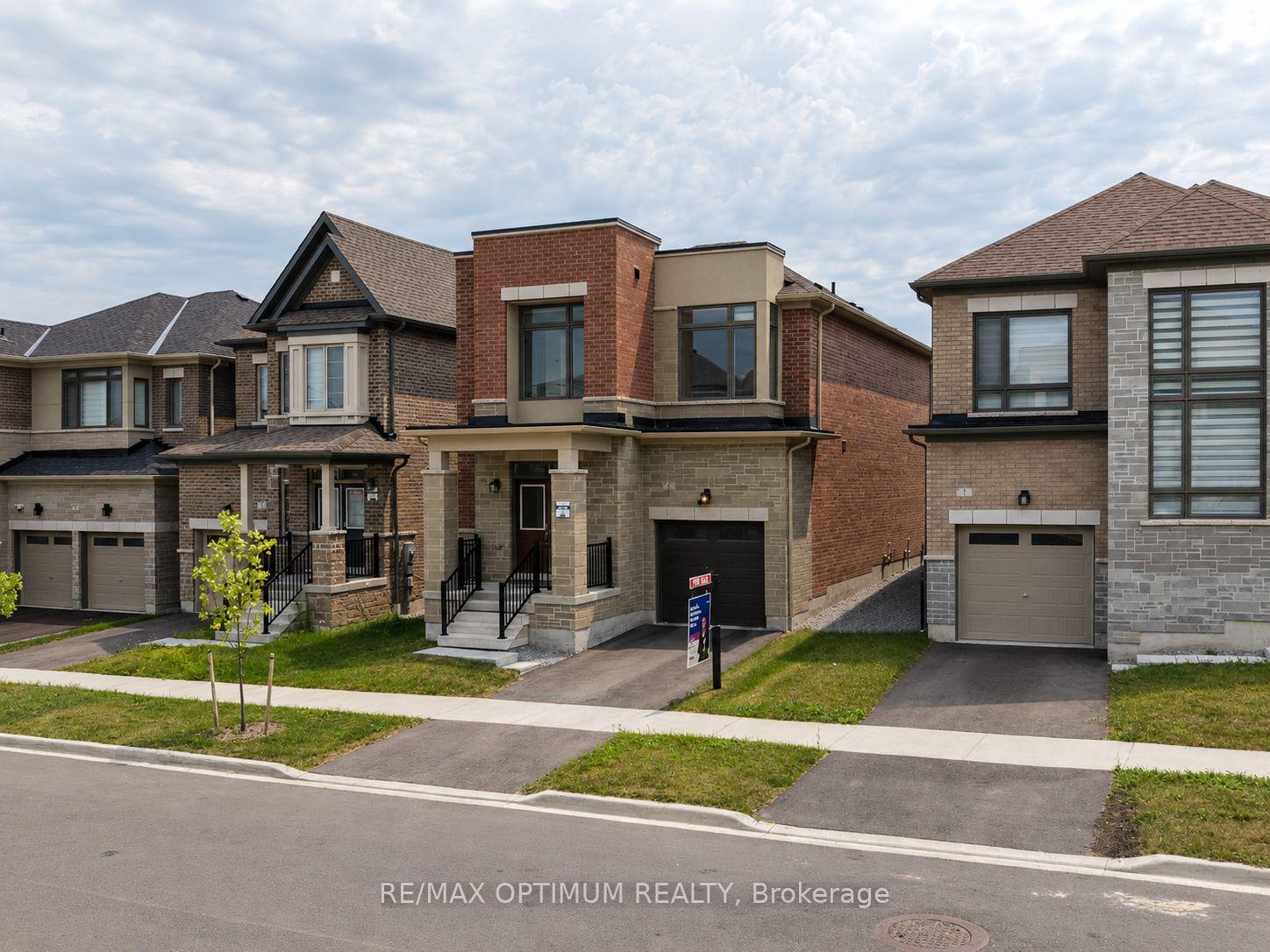 Photo 3 of 3 Armilia Place, Whitby, Rural Whitby — HOMEH