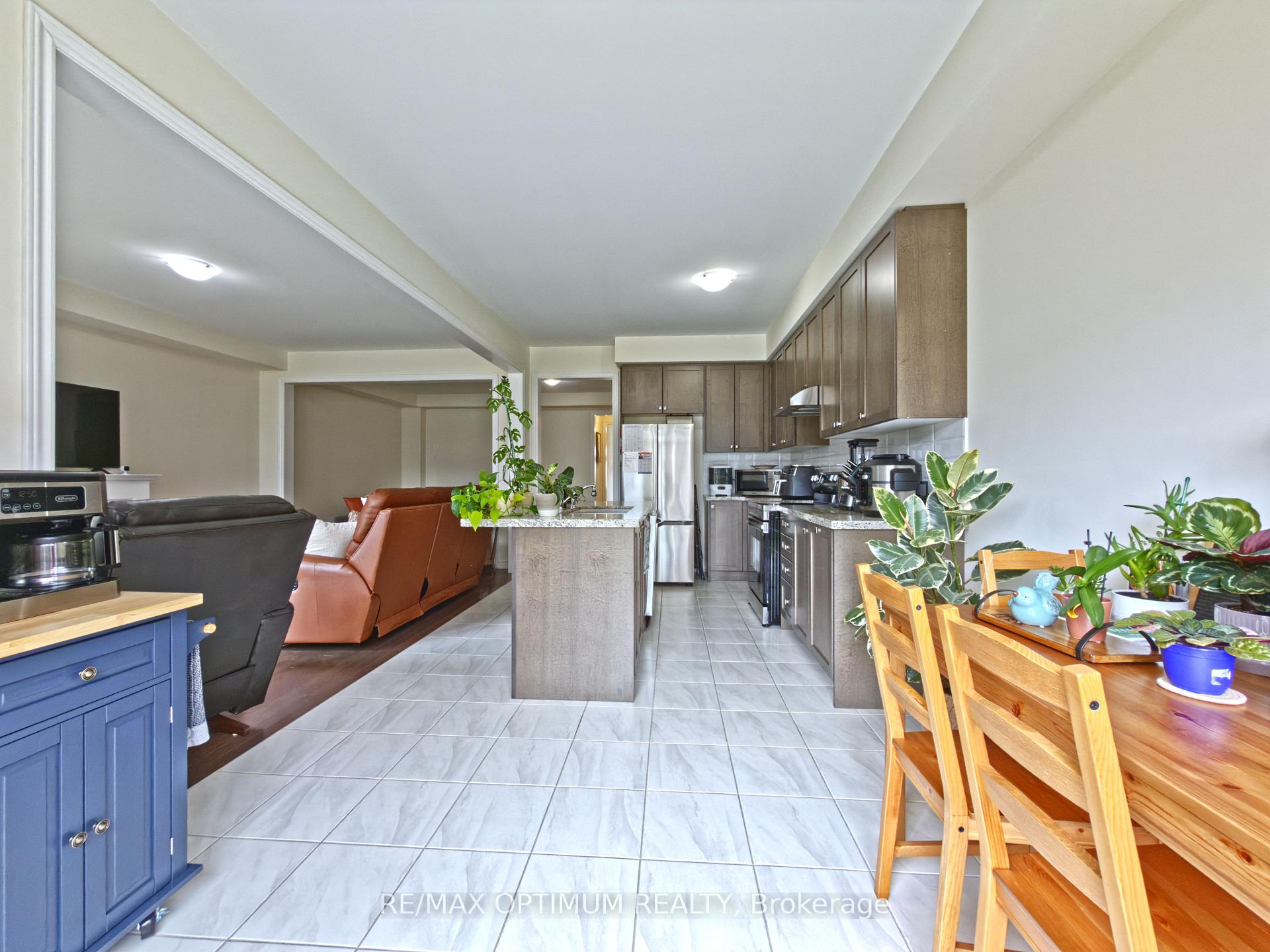 Photo 14 of 3 Armilia Place, Whitby, Rural Whitby — HOMEH