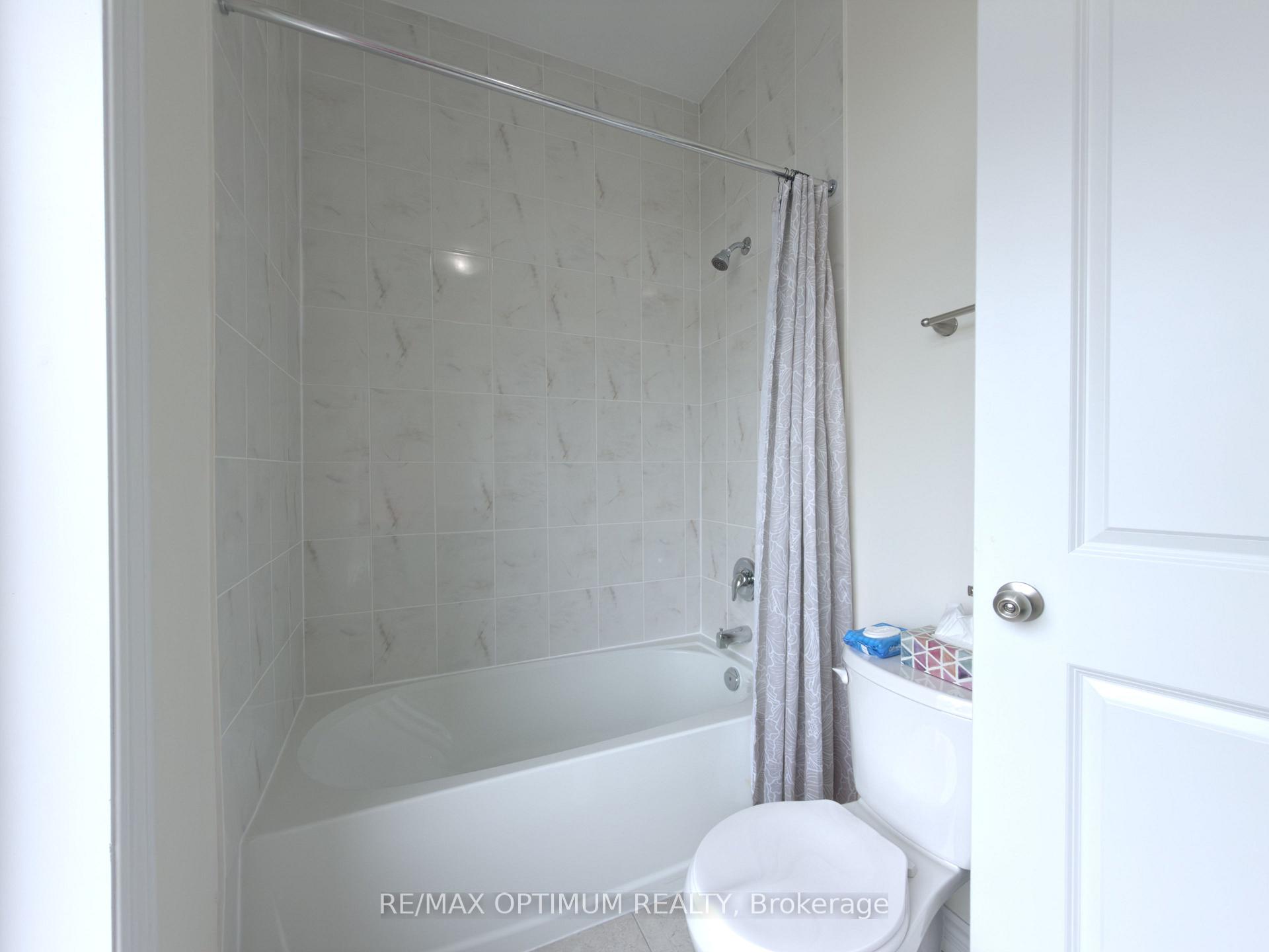 Photo 26 of 3 Armilia Place, Whitby, Rural Whitby — HOMEH