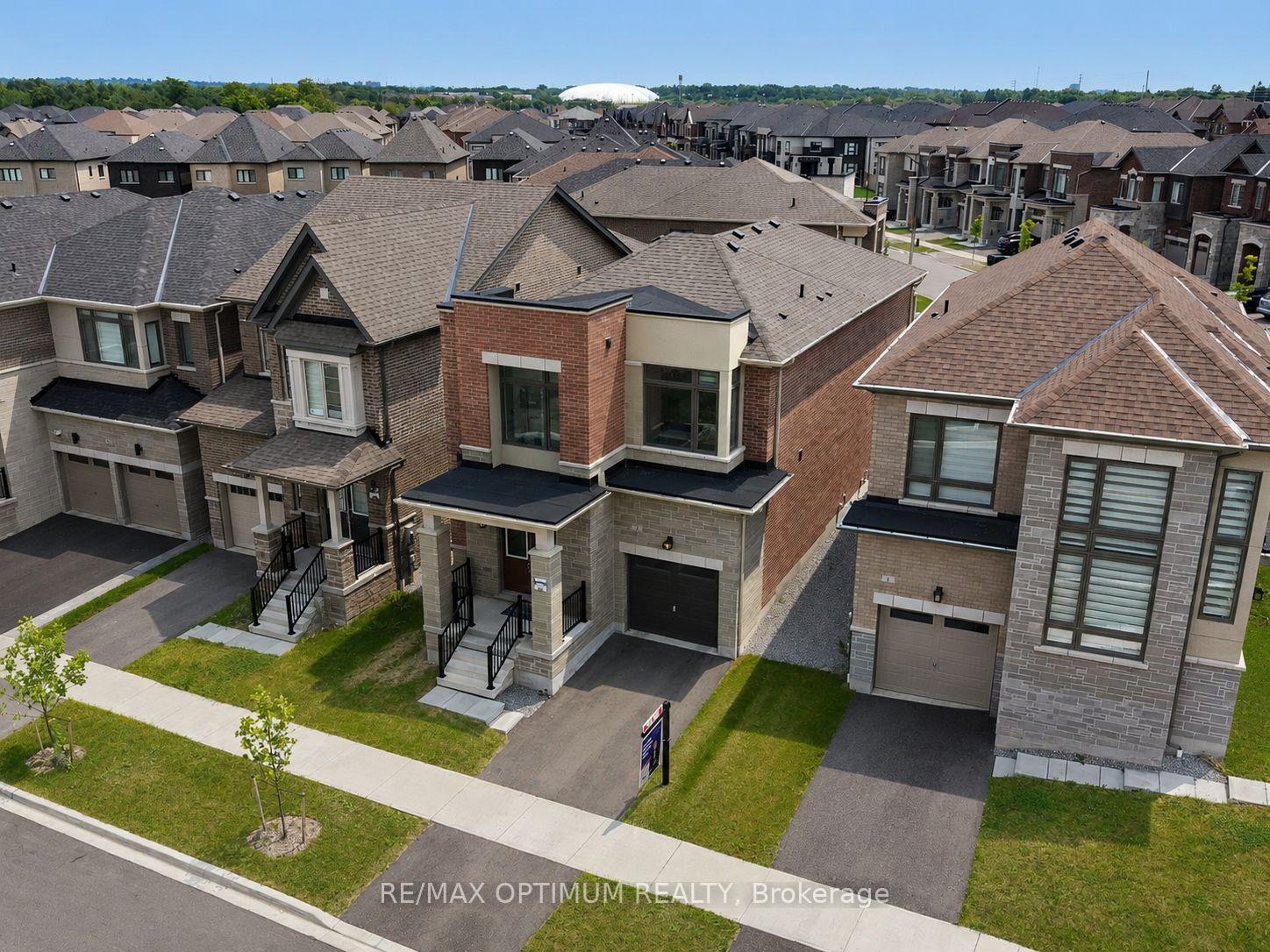 Photo 33 of 3 Armilia Place, Whitby, Rural Whitby — HOMEH