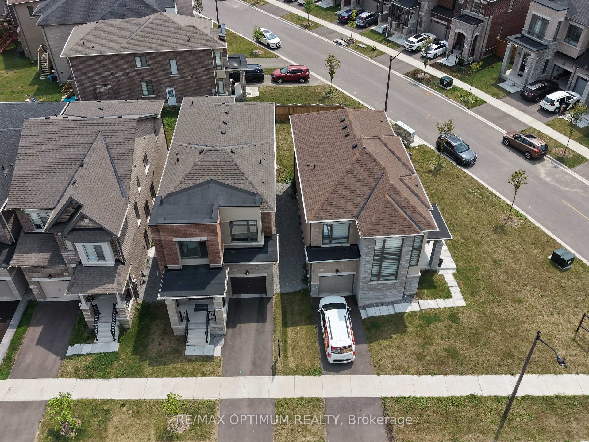 Photo 34 of 3 Armilia Place, Whitby, Rural Whitby — HOMEH