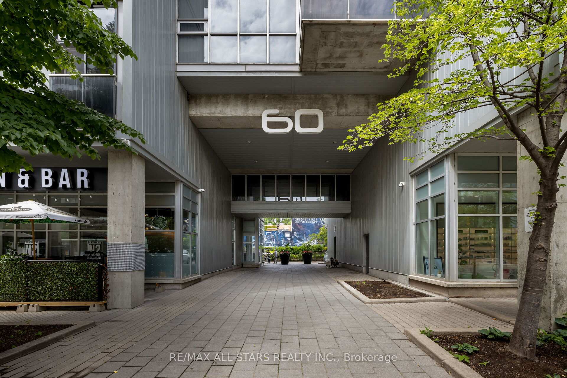 Photo 34 of Unit Ph1011, 60 Bathurst Street, Toronto, Niagara — HOMEH