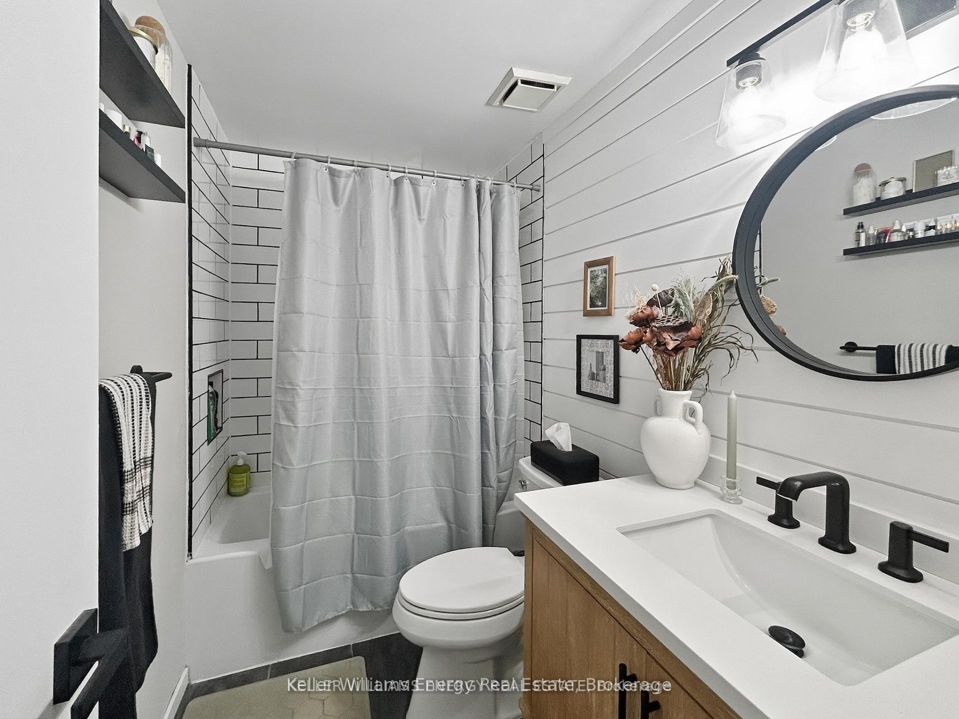 Photo 7 of Unit 304, 219 Main Street N, Uxbridge, Rural Uxbridge — HOMEH