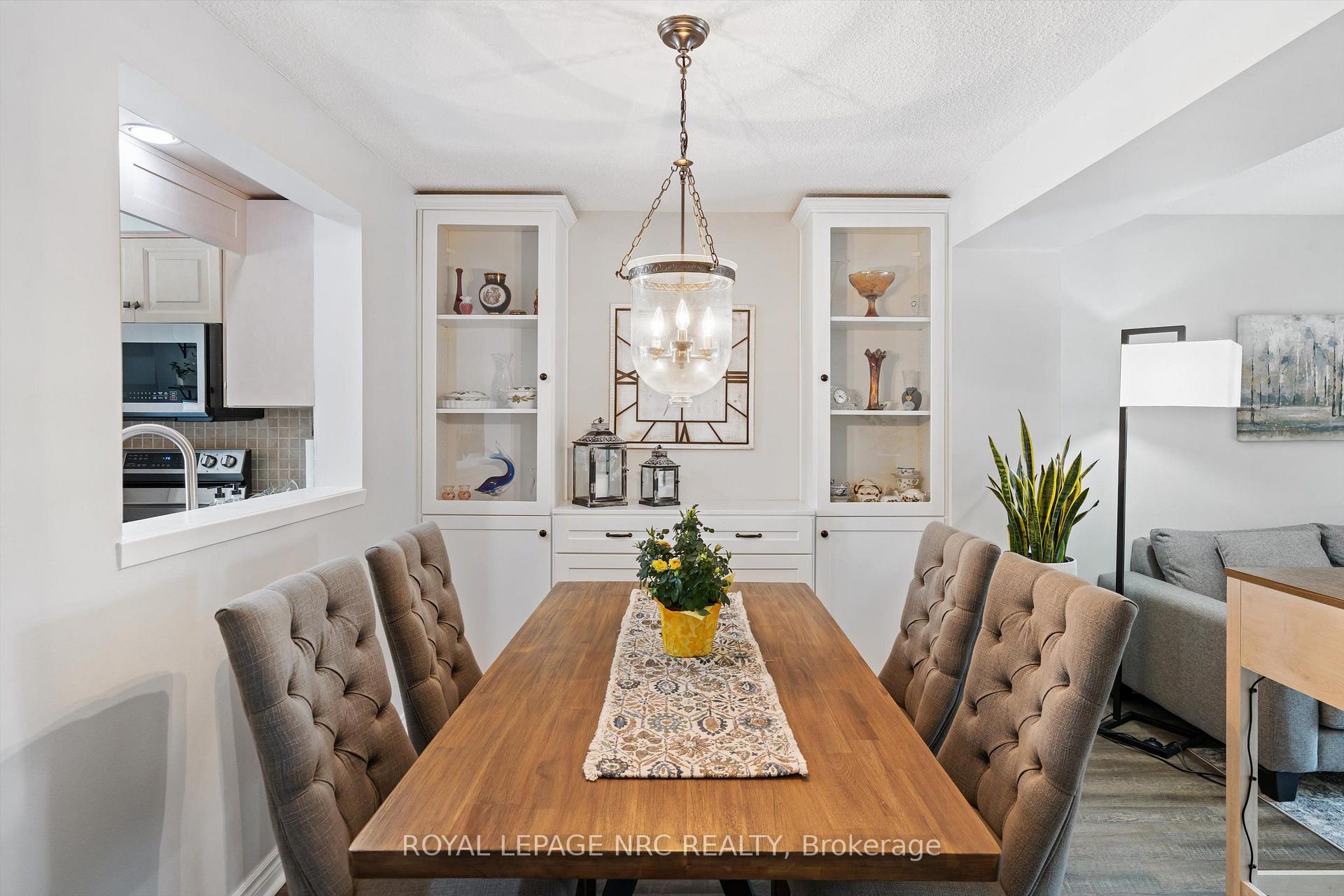 Photo 13 of Unit 6, 6767 Thorold Stone Road, Niagara Falls, Stamford — HOMEH