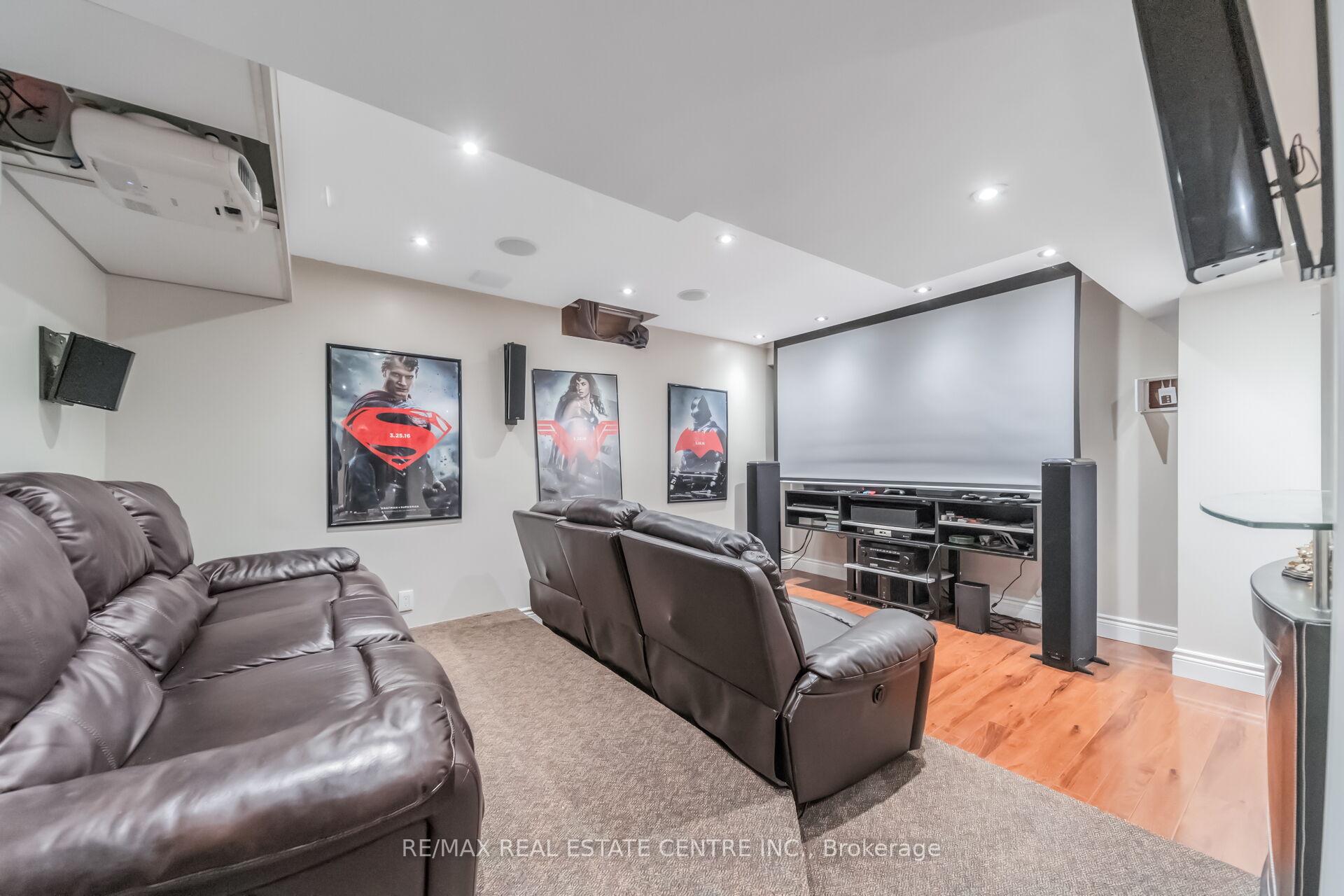 Photo 44 of 69 Crown Victoria Drive, Brampton, Fletcher's Meadow — HOMEH
