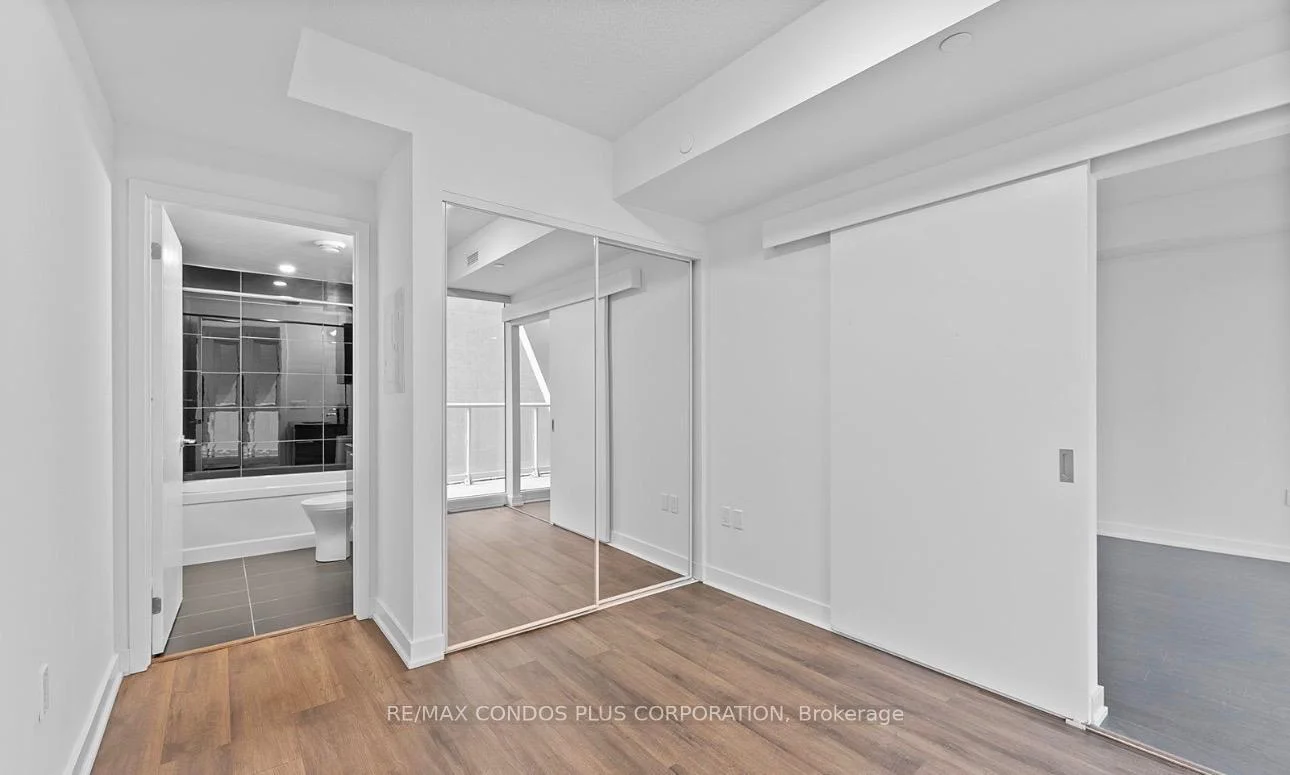 Photo 20 of Unit 1129, 230 Simcoe Street, Toronto, Kensington-Chinatown — HOMEH