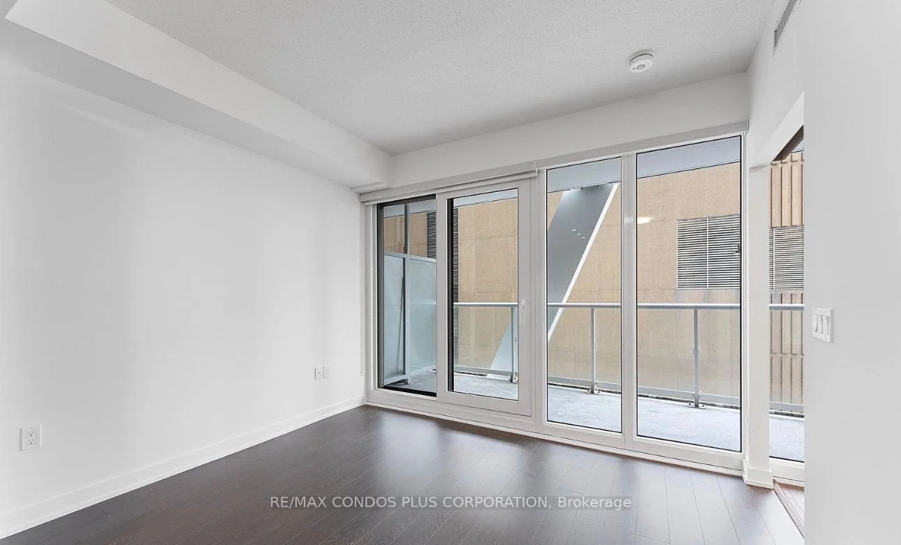 Photo 28 of Unit 1129, 230 Simcoe Street, Toronto, Kensington-Chinatown — HOMEH