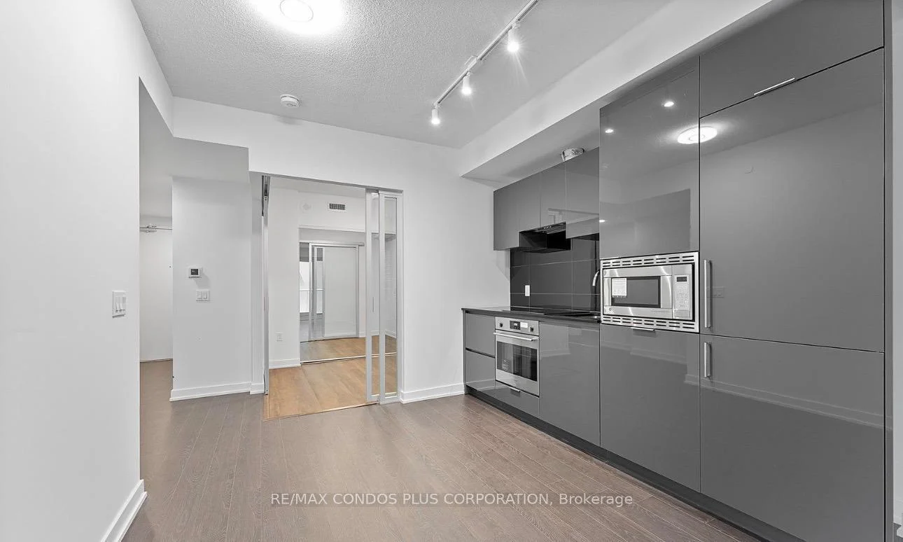 Photo 32 of Unit 1129, 230 Simcoe Street, Toronto, Kensington-Chinatown — HOMEH
