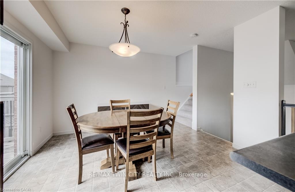 Photo 16 of 67 Chantilly Street, Kitchener, Huron Park — HOMEH