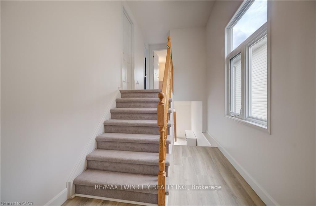 Photo 20 of 67 Chantilly Street, Kitchener, Huron Park — HOMEH