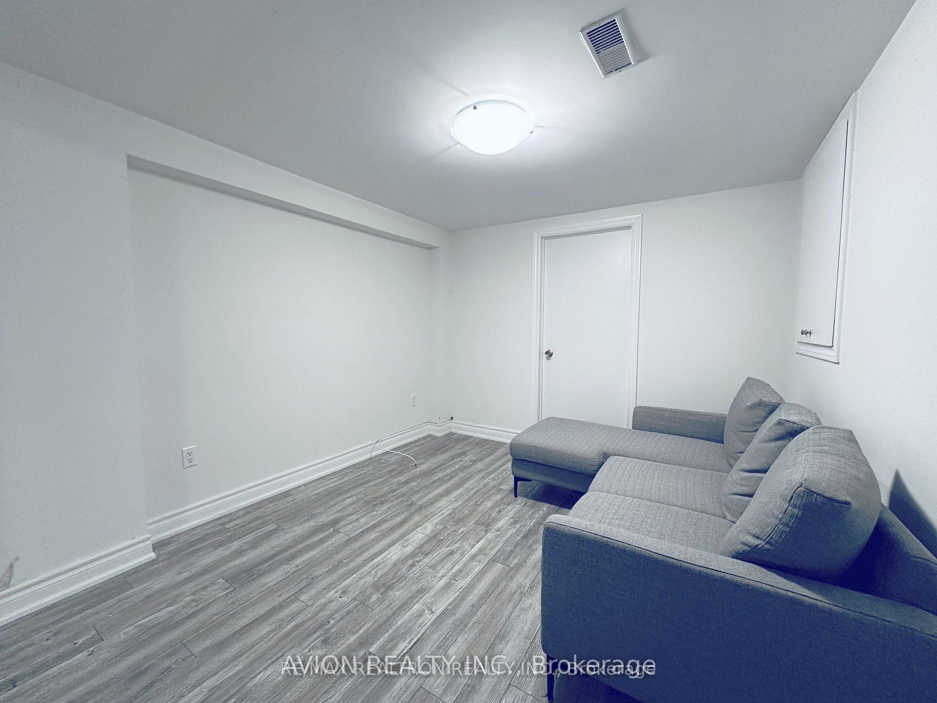 Photo 10 of Unit Bsmt, 297 Thirtieth Street, Etobicoke, Alderwood — HOMEH