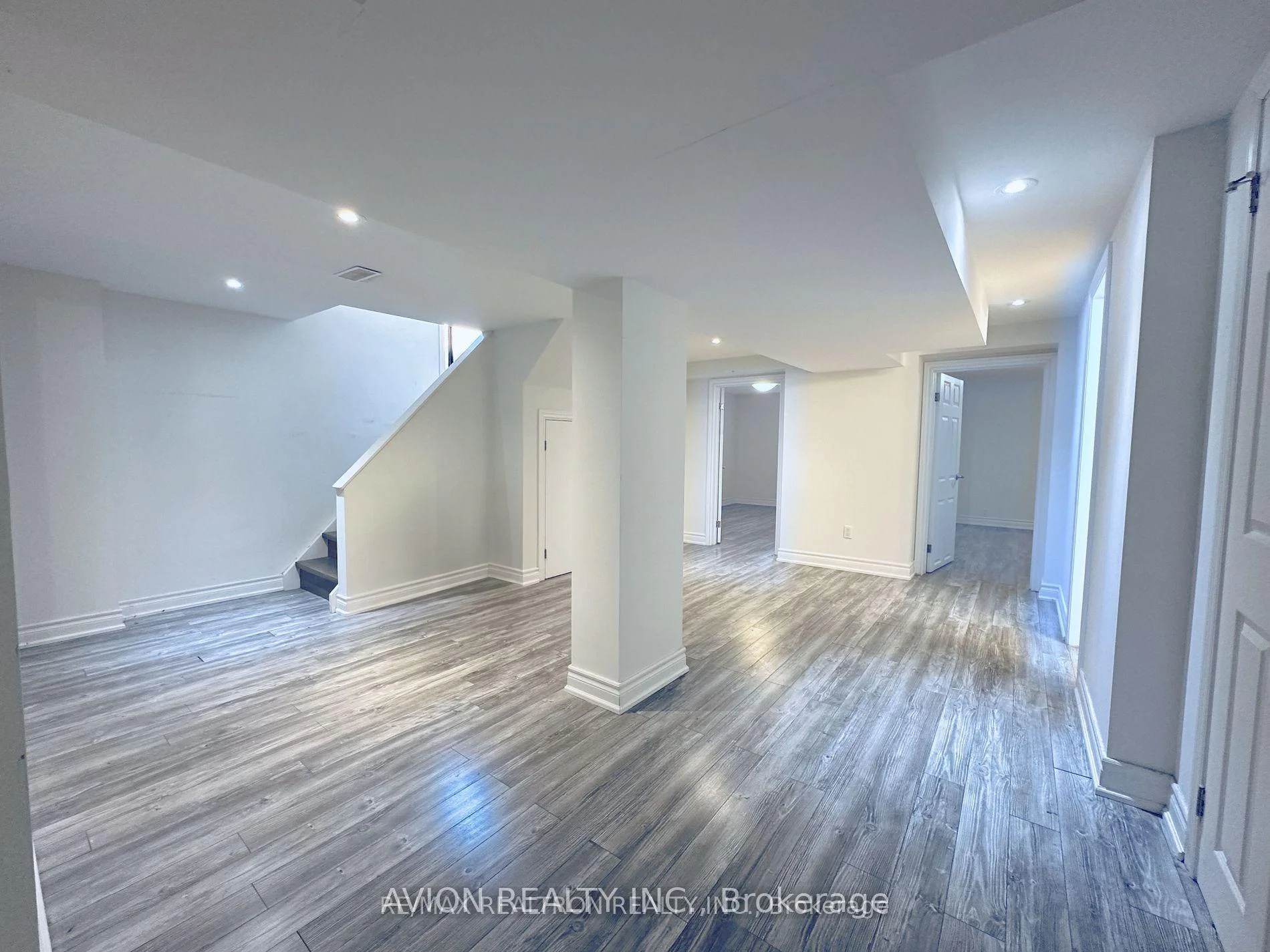 Photo 9 of Unit Bsmt, 297 Thirtieth Street, Etobicoke, Alderwood — HOMEH