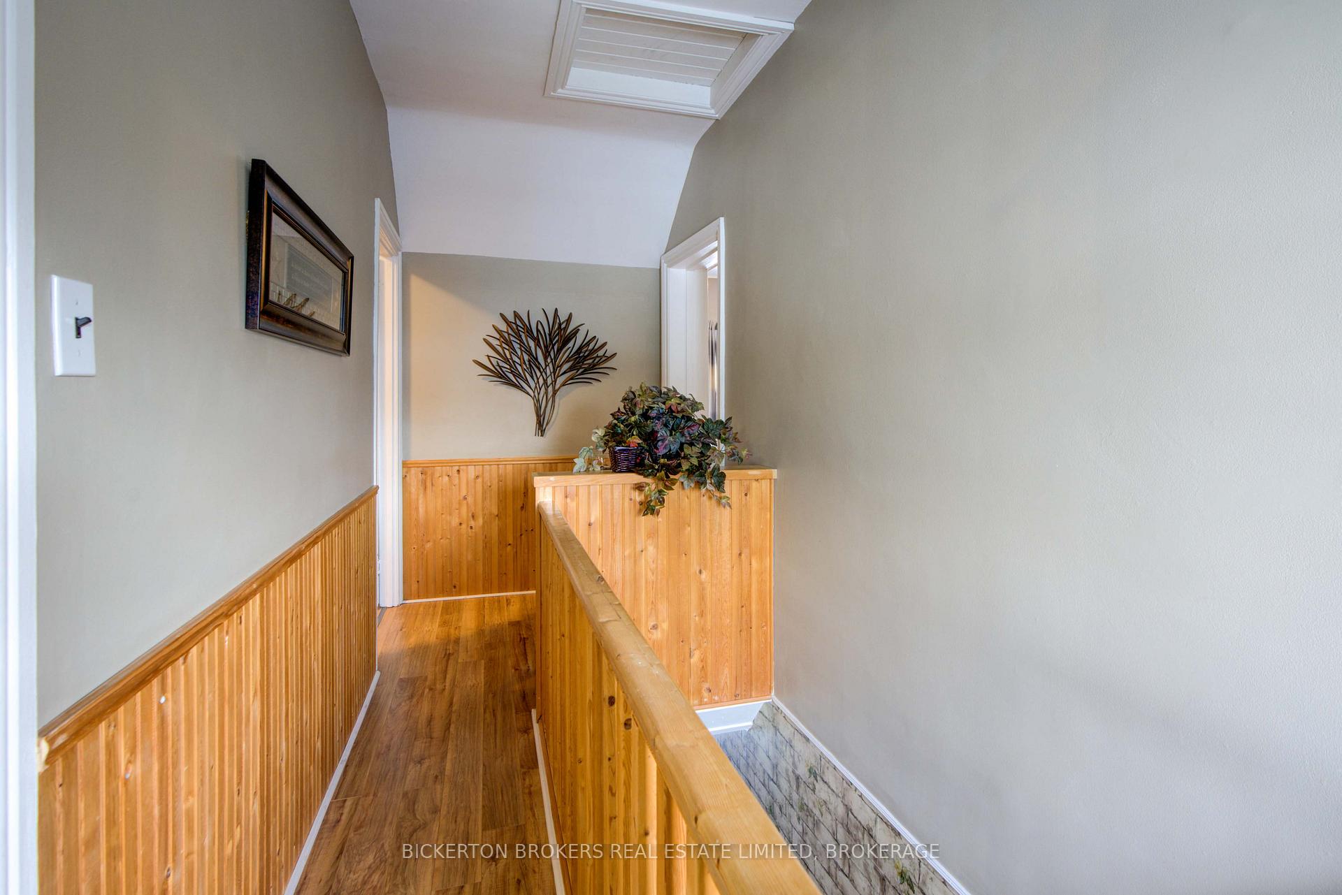 Photo 26 of 292 William Street N, Gananoque, Gananoque — HOMEH