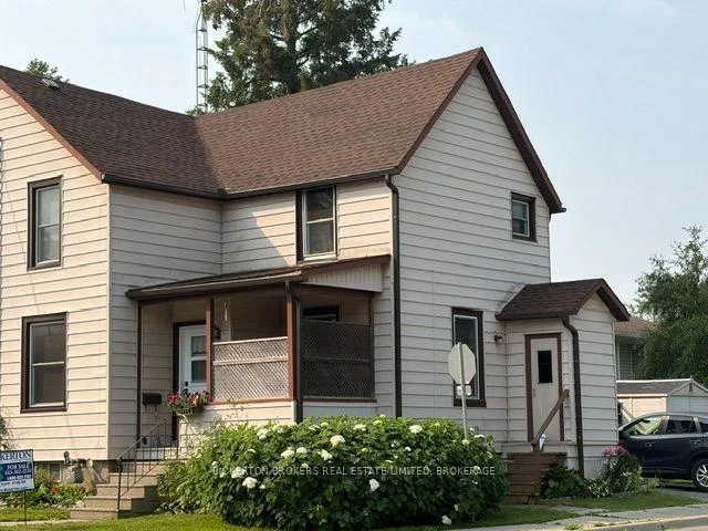 Photo 53 of 292 William Street N, Gananoque, Gananoque — HOMEH