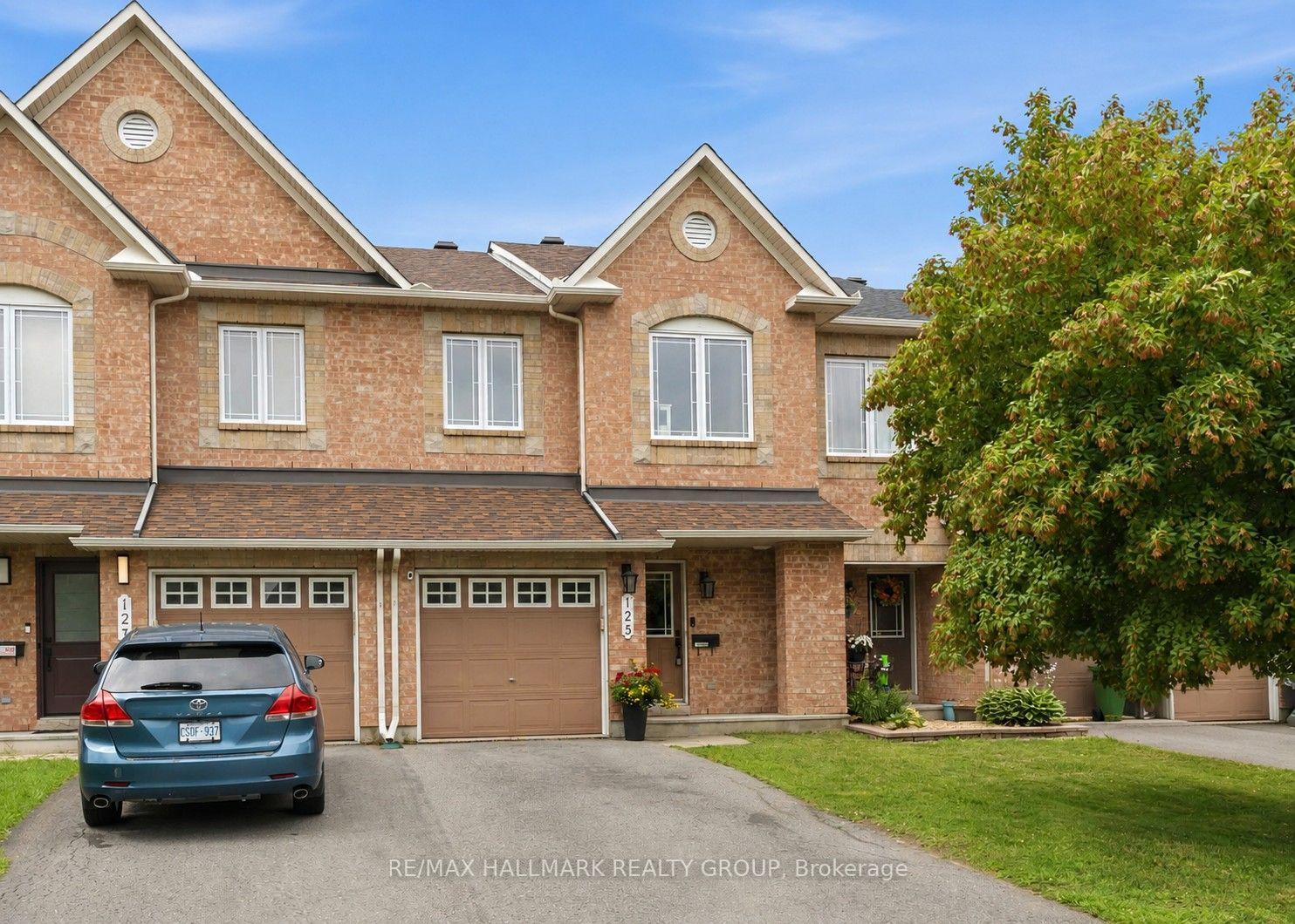 Front of 125 Montmorency Way
