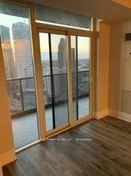 Photo of Unit 2703, 330 Burnhamthorpe Road W