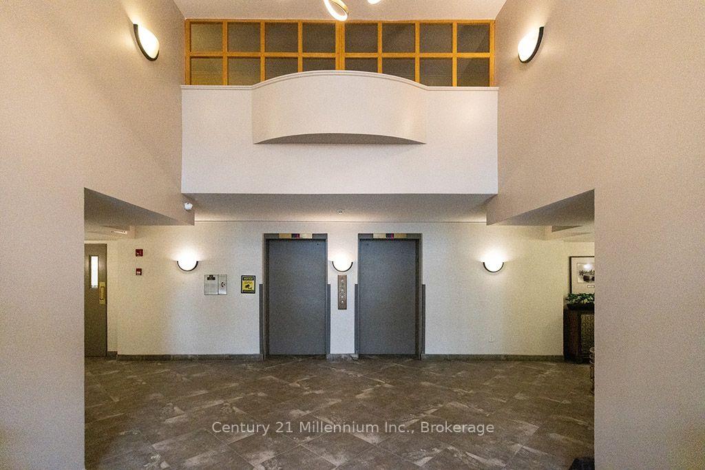 Photo 6 of Unit 802, 24 Ramblings Way, Collingwood — HOMEH