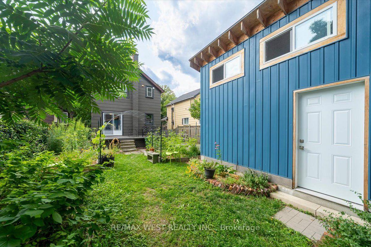 Photo 28 of 73 Seventeenth Street, Etobicoke, New Toronto — HOMEH