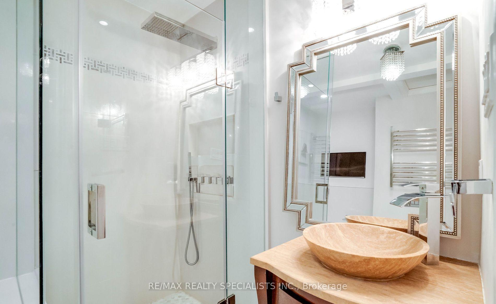 Photo 18 of Unit TH5, 100 Arbors Lane, Vaughan, West Woodbridge — HOMEH