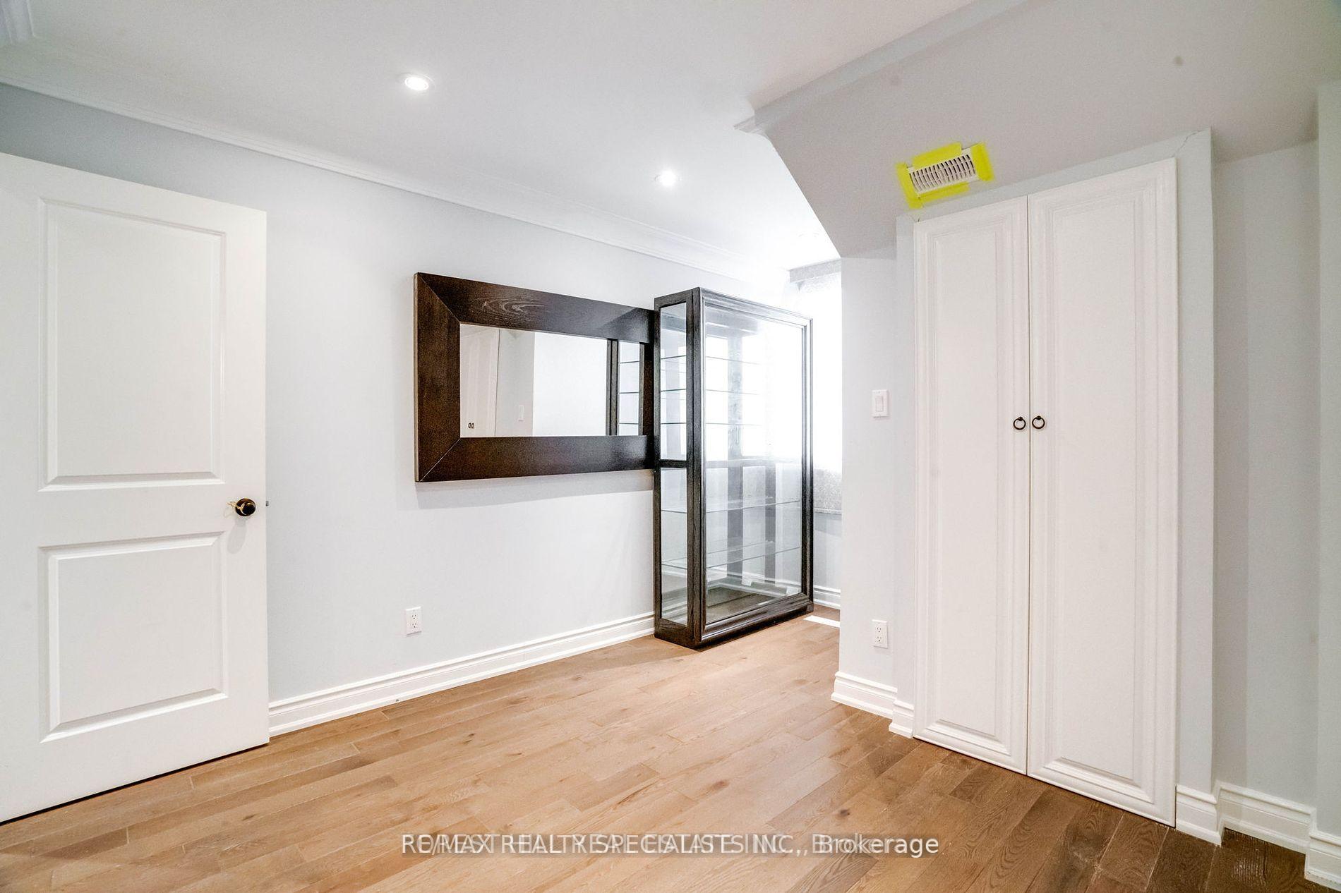 Photo 29 of Unit TH5, 100 Arbors Lane, Vaughan, West Woodbridge — HOMEH