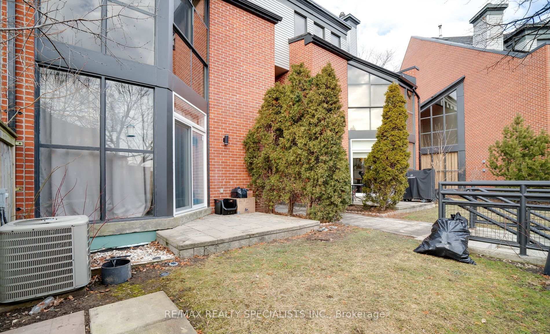 Photo 34 of Unit TH5, 100 Arbors Lane, Vaughan, West Woodbridge — HOMEH