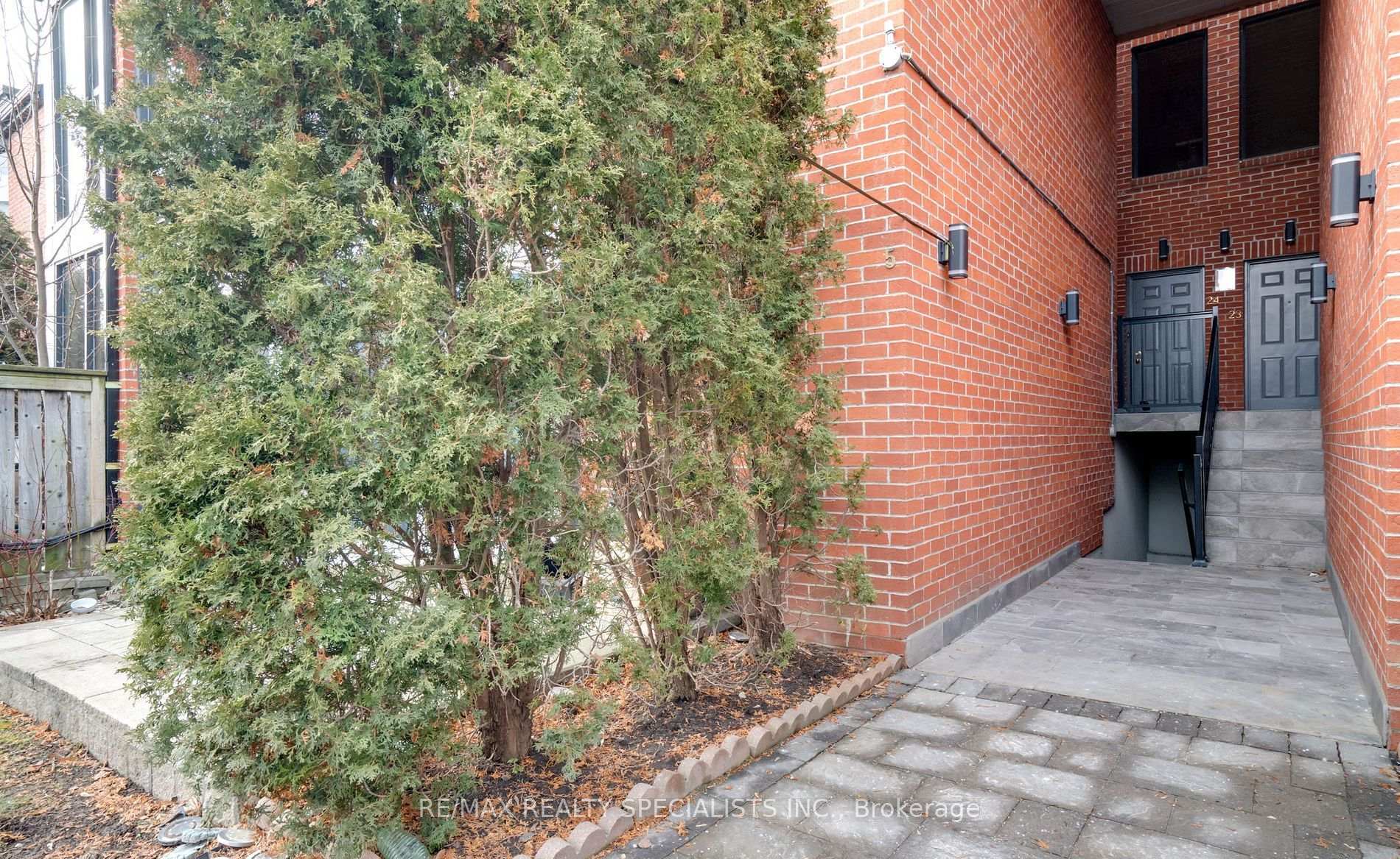 Photo 36 of Unit TH5, 100 Arbors Lane, Vaughan, West Woodbridge — HOMEH