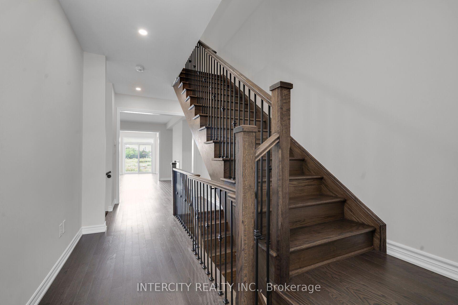 Photo 6 of 612 Glasgow Road, Caledon, Bolton West — HOMEH