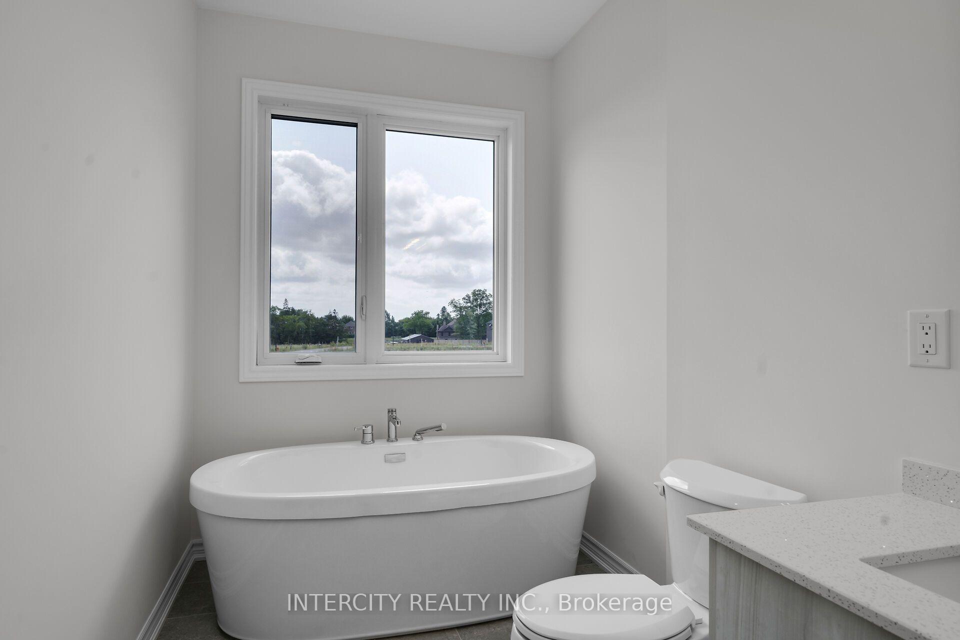 Photo 42 of 612 Glasgow Road, Caledon, Bolton West — HOMEH
