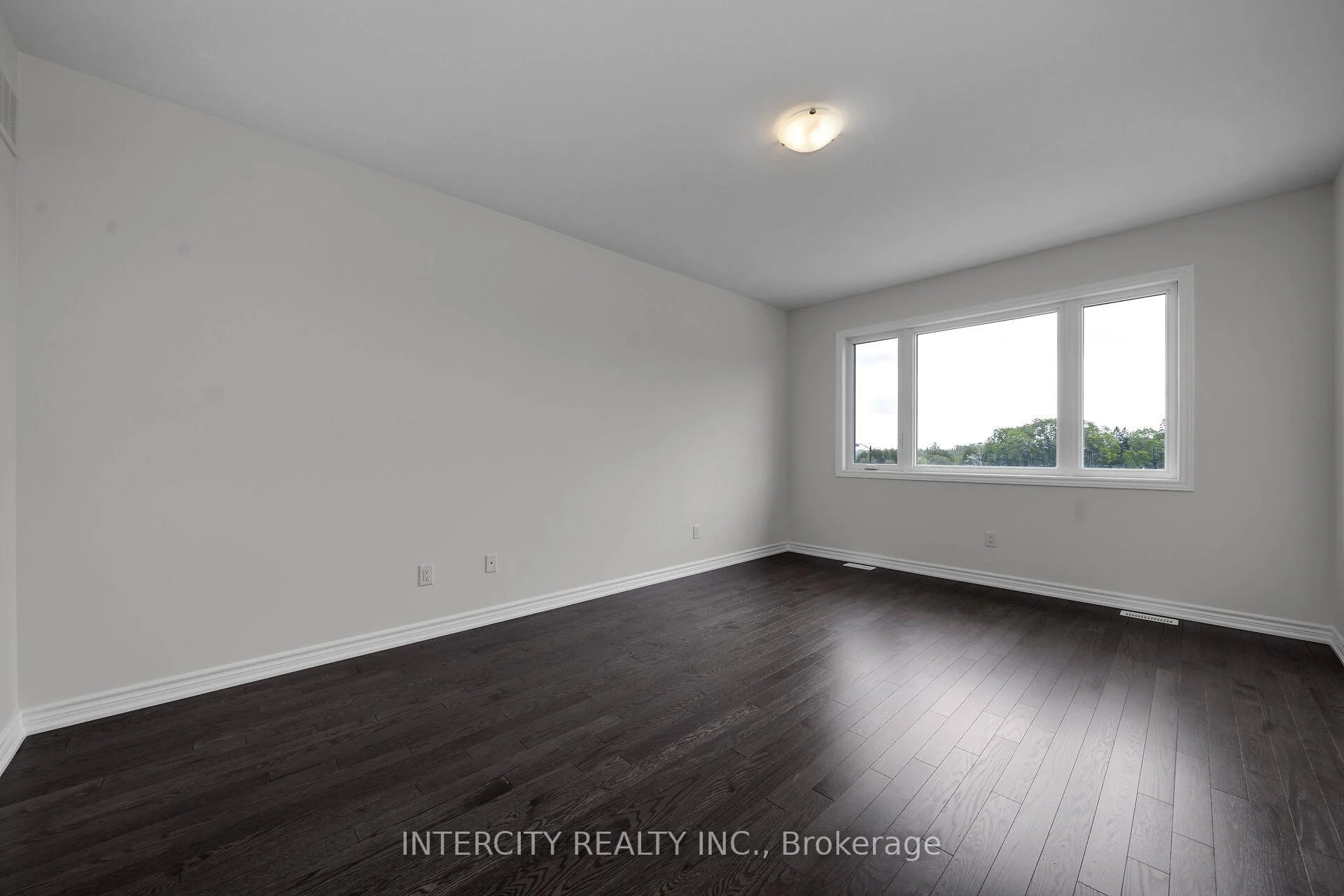 Photo 37 of 612 Glasgow Road, Caledon, Bolton West — HOMEH