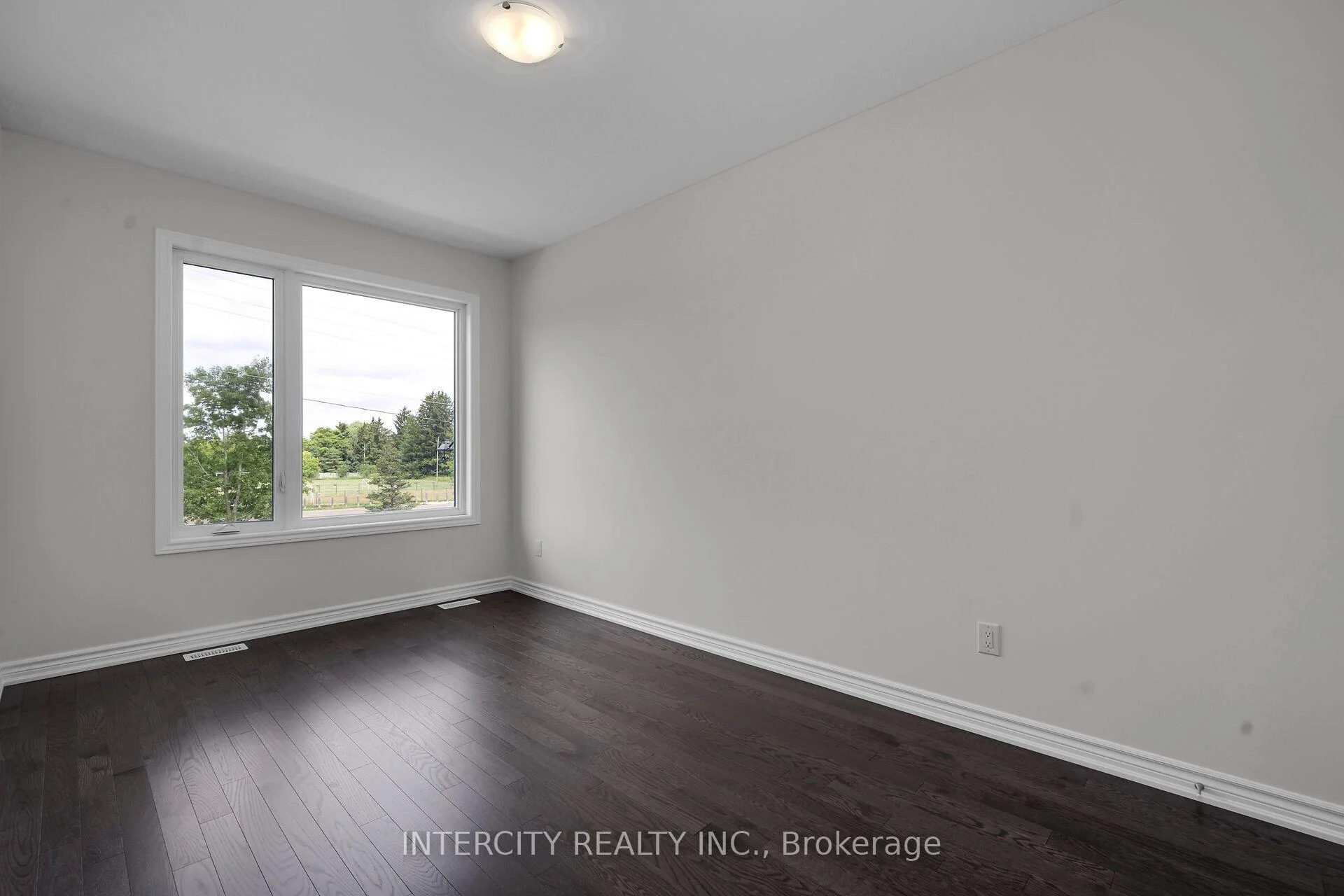 Photo 44 of 612 Glasgow Road, Caledon, Bolton West — HOMEH