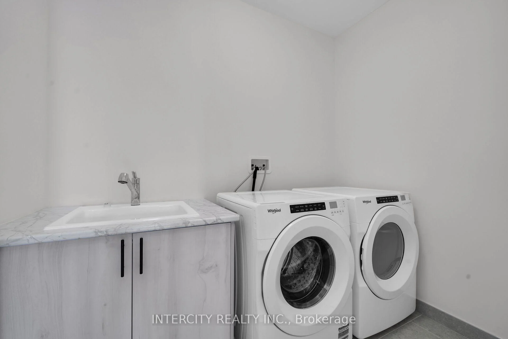 Photo 52 of 612 Glasgow Road, Caledon, Bolton West — HOMEH