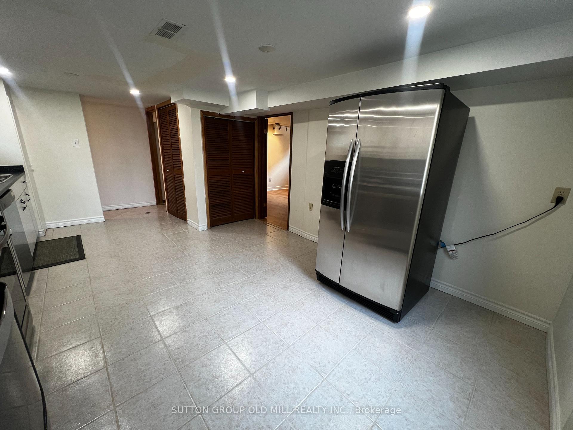 Photo 12 of Unit Basement, 126 Rangoon Road, Etobicoke, Eringate-Centennial-West Deane — HOMEH