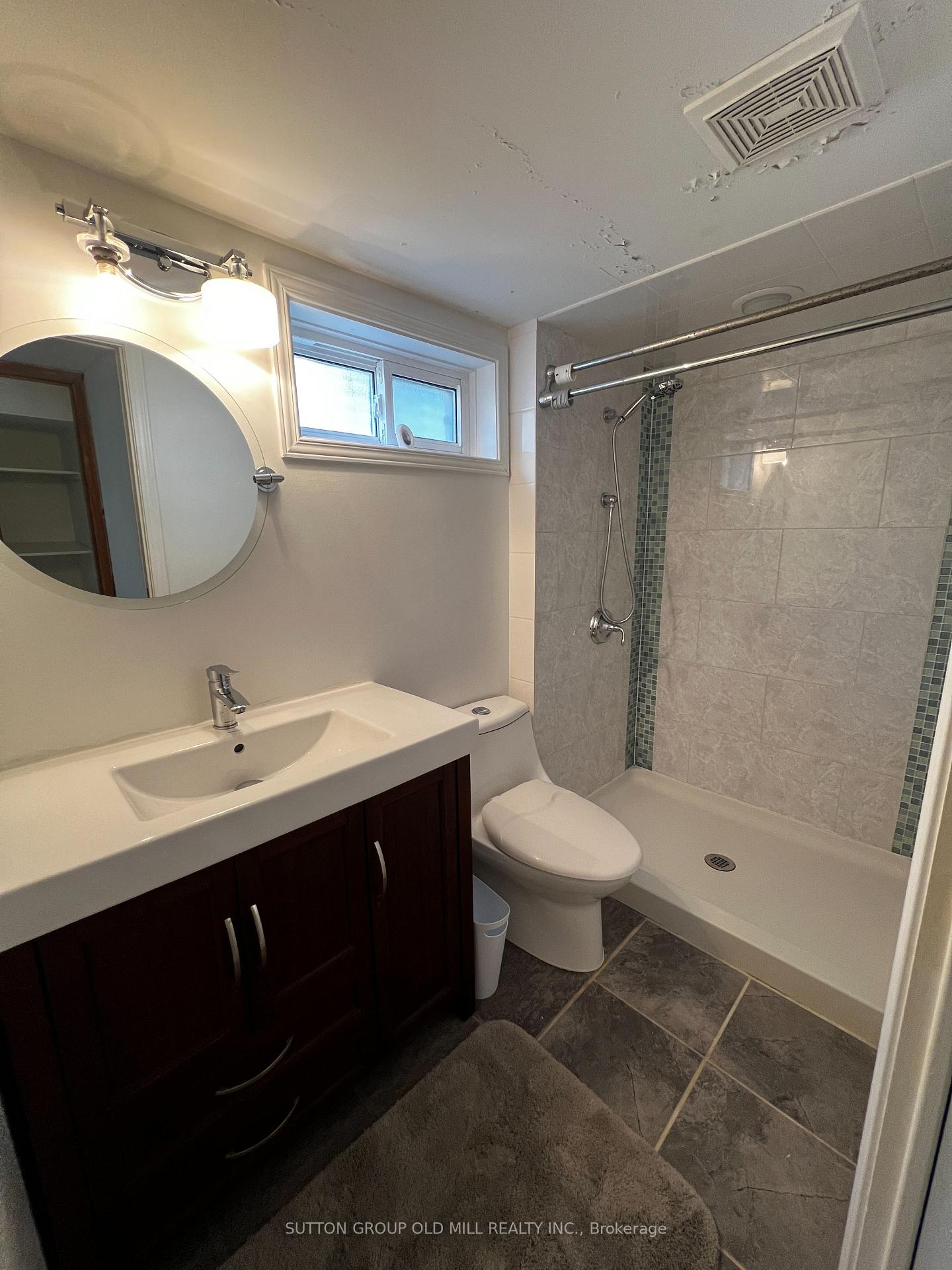 Photo 15 of Unit Basement, 126 Rangoon Road, Etobicoke, Eringate-Centennial-West Deane — HOMEH