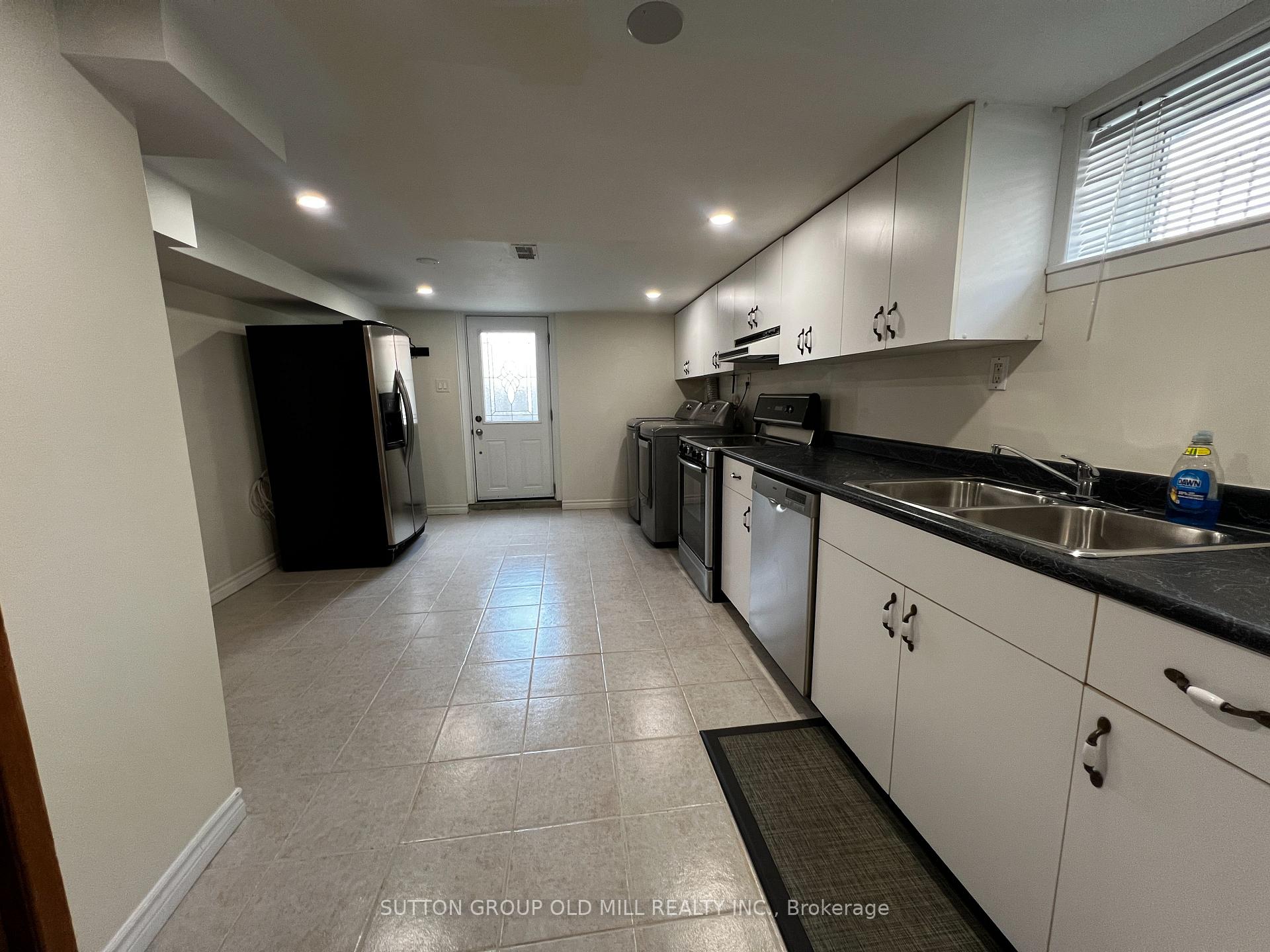Photo 17 of Unit Basement, 126 Rangoon Road, Etobicoke, Eringate-Centennial-West Deane — HOMEH