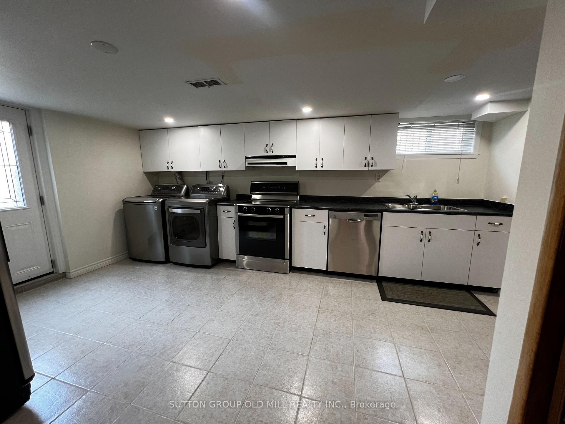 Photo 20 of Unit Basement, 126 Rangoon Road, Etobicoke, Eringate-Centennial-West Deane — HOMEH