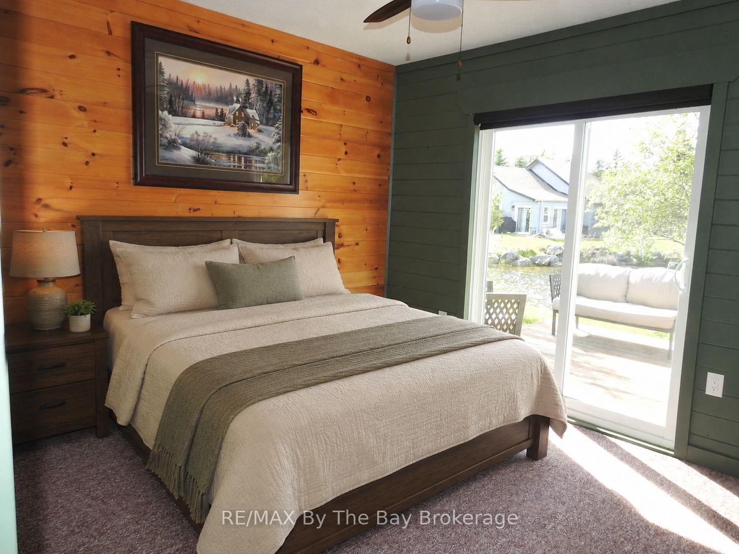Photo 18 of 11 Cabin Crescent, Wasaga Beach — HOMEH