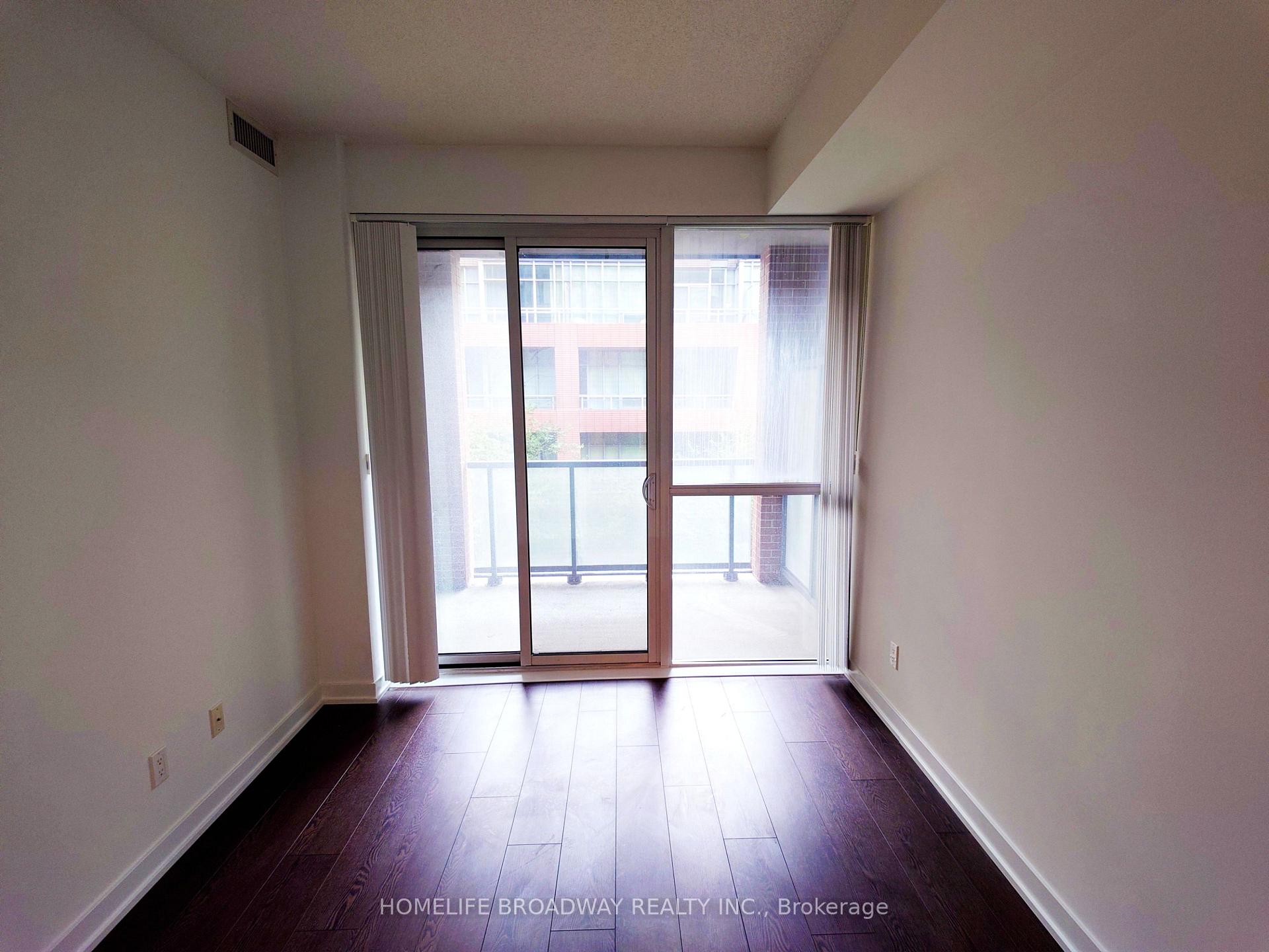 Photo 8 of Unit 519, 20 Bruyeres Mews, Toronto, Waterfront Communities — HOMEH