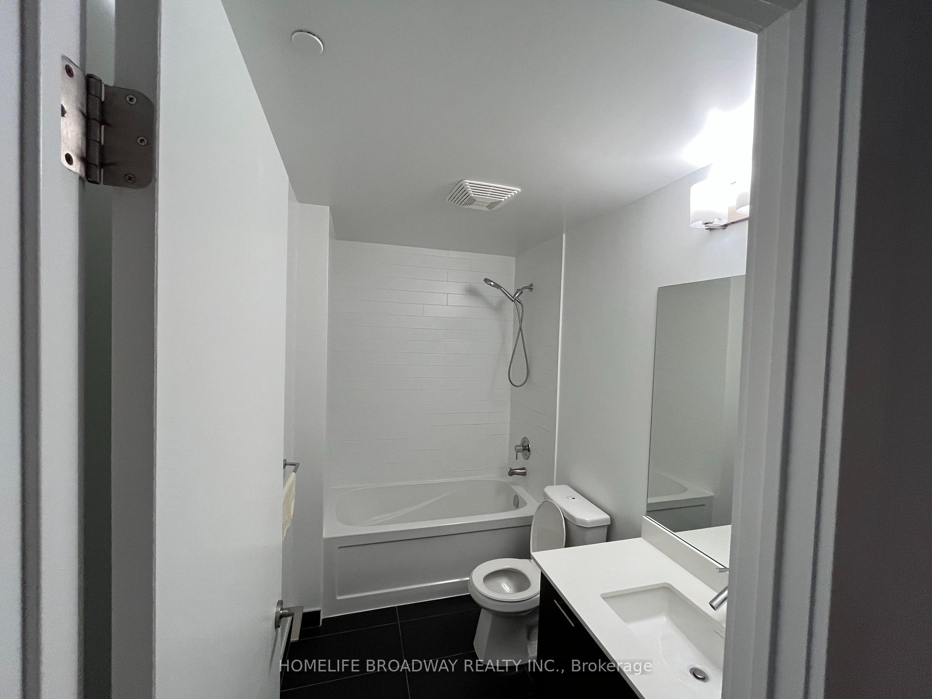 Photo 11 of Unit 519, 20 Bruyeres Mews, Toronto, Waterfront Communities — HOMEH
