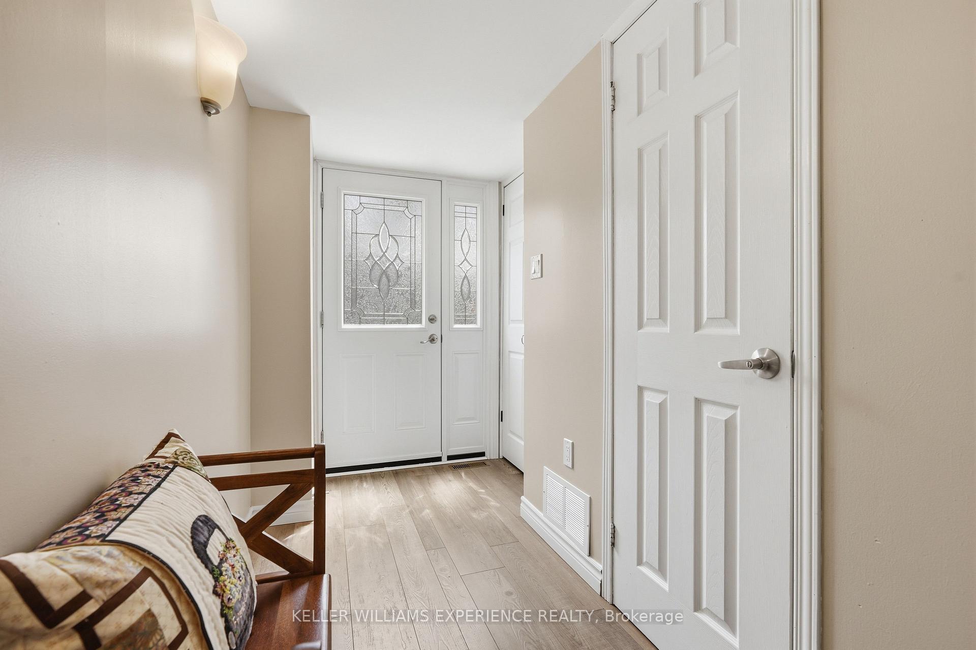 Photo 8 of Unit 8, 246 Tupper Boulevard, New Tecumseth, Alliston — HOMEH