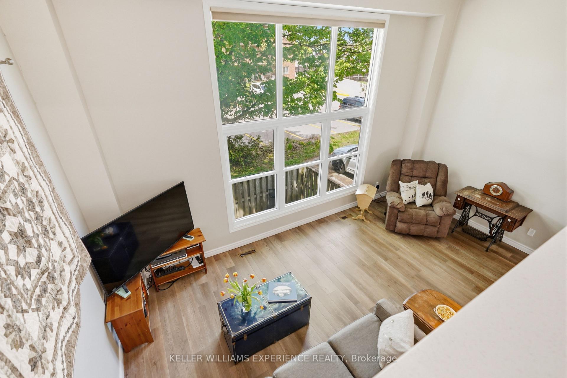 Photo 11 of Unit 8, 246 Tupper Boulevard, New Tecumseth, Alliston — HOMEH