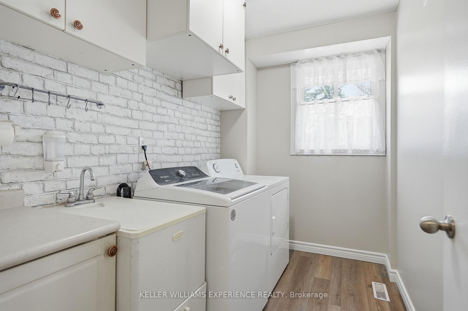 Photo 16 of Unit 8, 246 Tupper Boulevard, New Tecumseth, Alliston — HOMEH