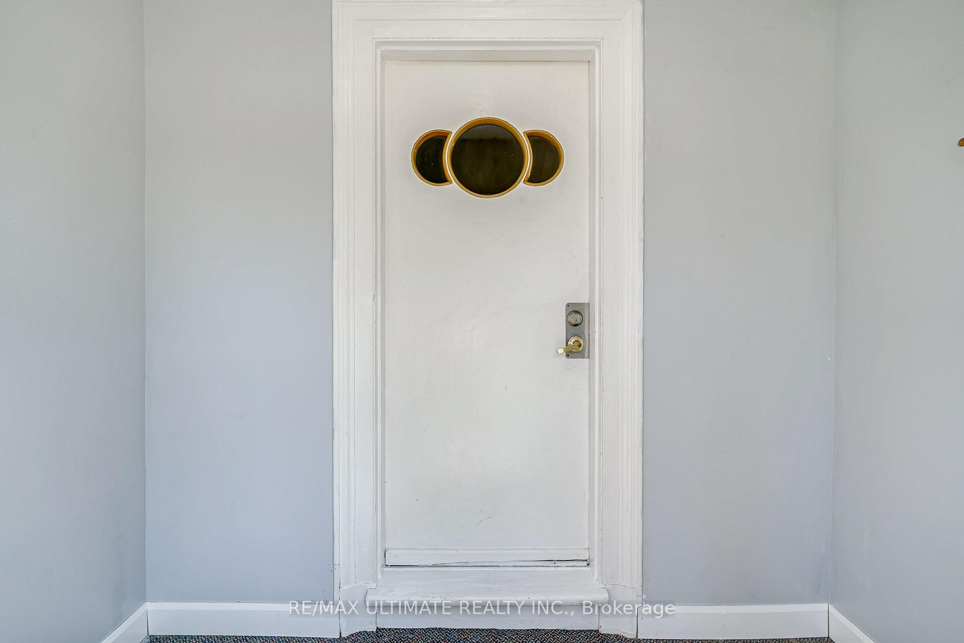 Photo 3 of 632 Trethewey Drive, North York, Brookhaven-Amesbury — HOMEH