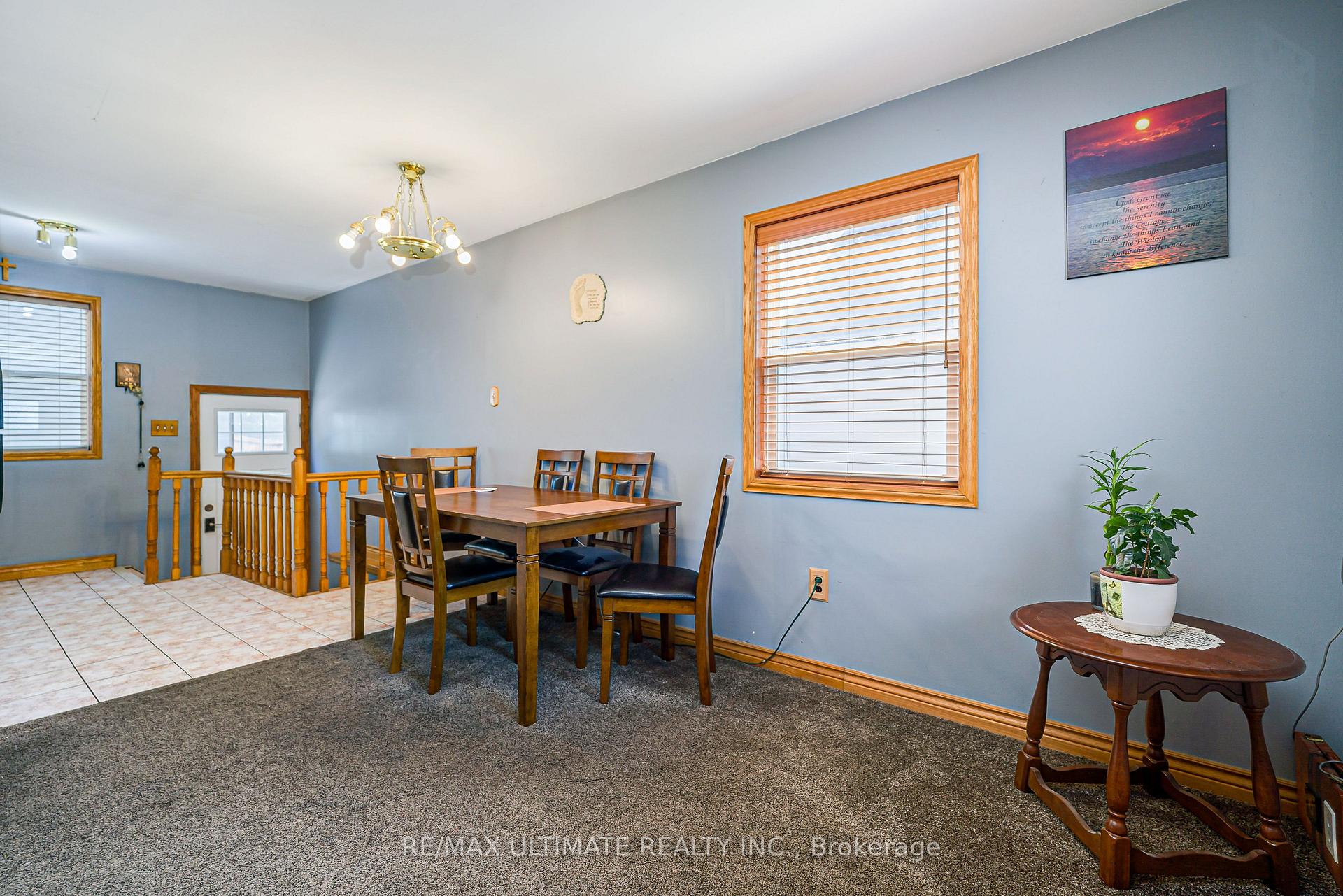 Photo 9 of 632 Trethewey Drive, North York, Brookhaven-Amesbury — HOMEH