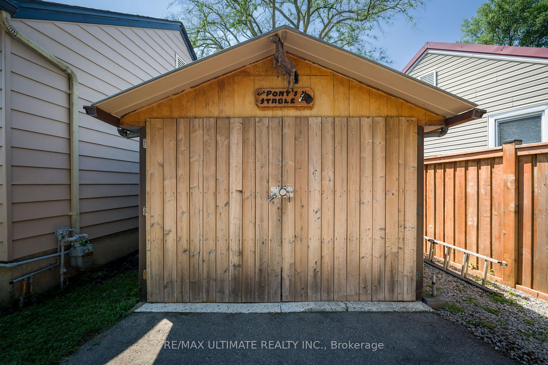 Photo 44 of 632 Trethewey Drive, North York, Brookhaven-Amesbury — HOMEH