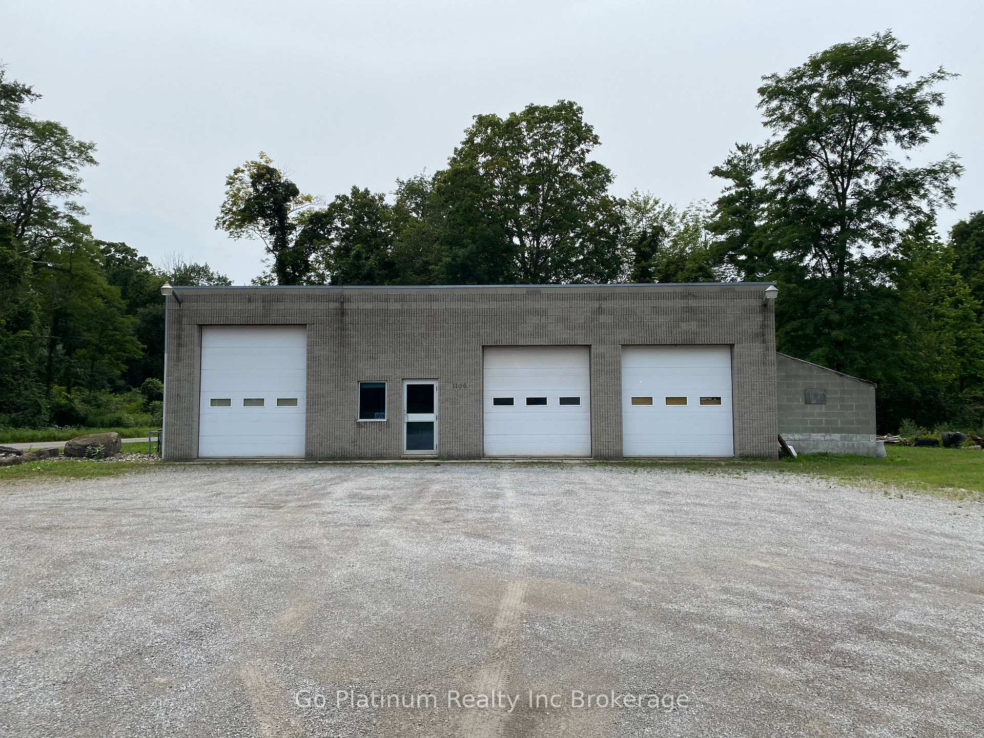 Photo of 2427 Pine Grove Road