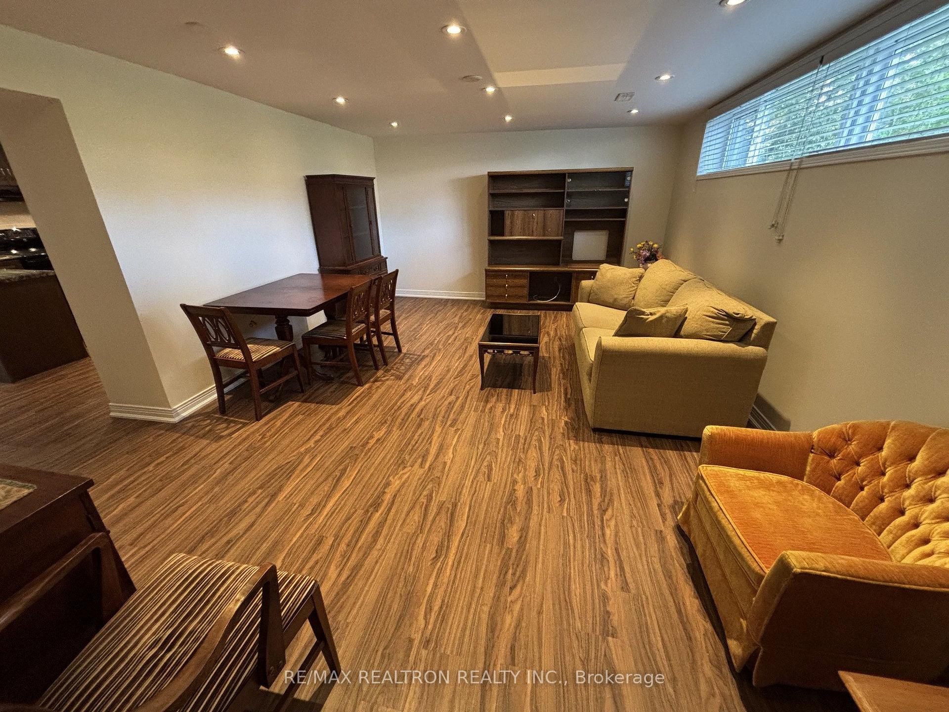 Photo 3 of Unit Bsmt, 695 Glencairn Avenue, Toronto, Englemount-Lawrence — HOMEH