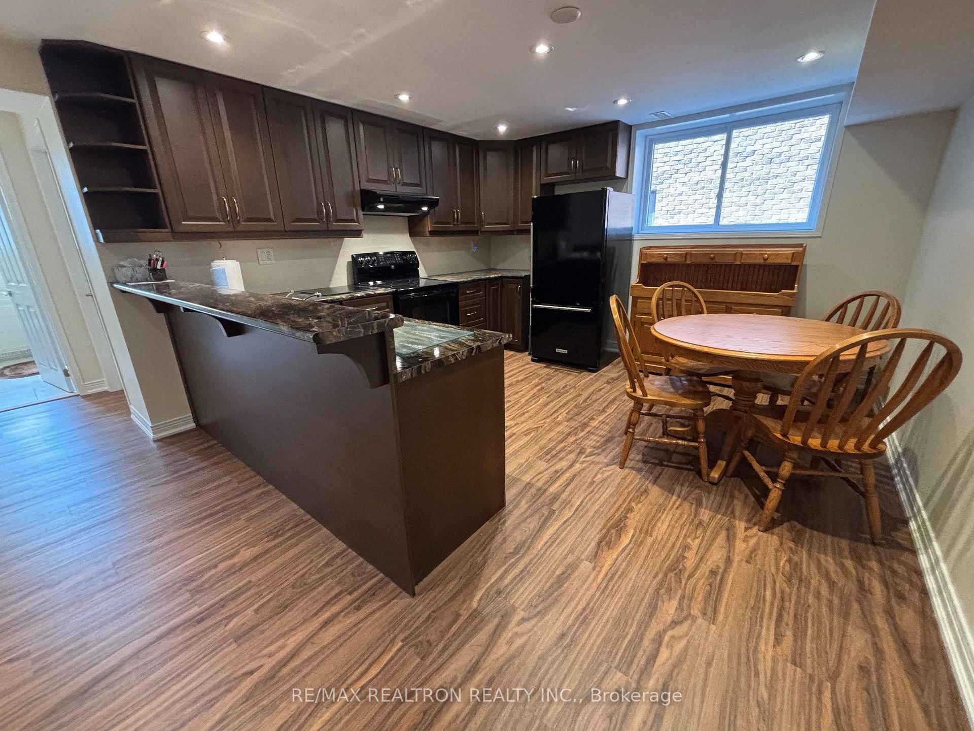 Photo 6 of Unit Bsmt, 695 Glencairn Avenue, Toronto, Englemount-Lawrence — HOMEH