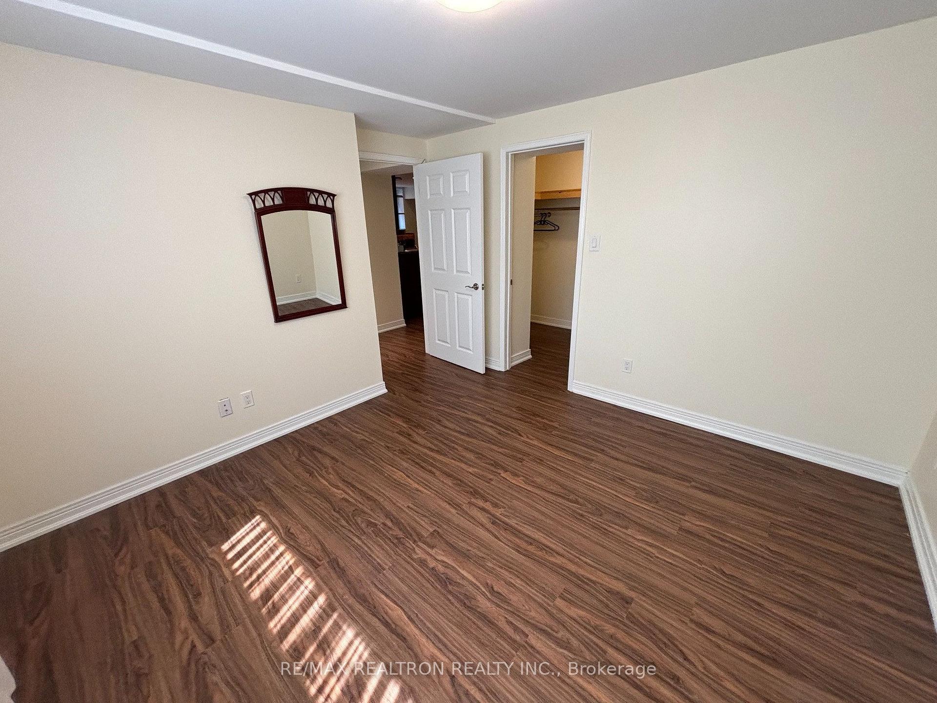 Photo 10 of Unit Bsmt, 695 Glencairn Avenue, Toronto, Englemount-Lawrence — HOMEH