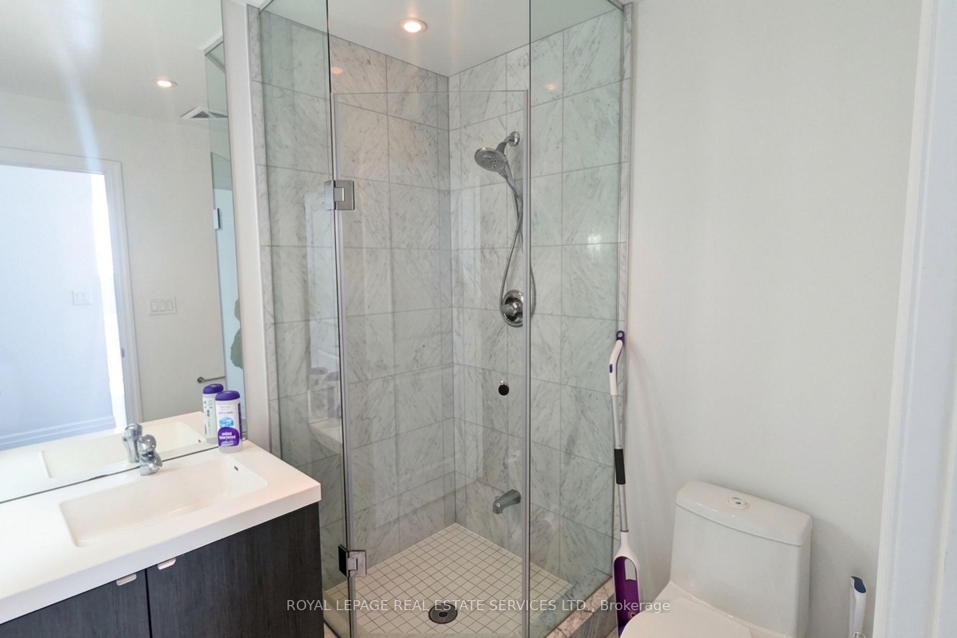 Photo 12 of Unit 2802, 8 The Esplanade, Toronto, Waterfront Communities — HOMEH