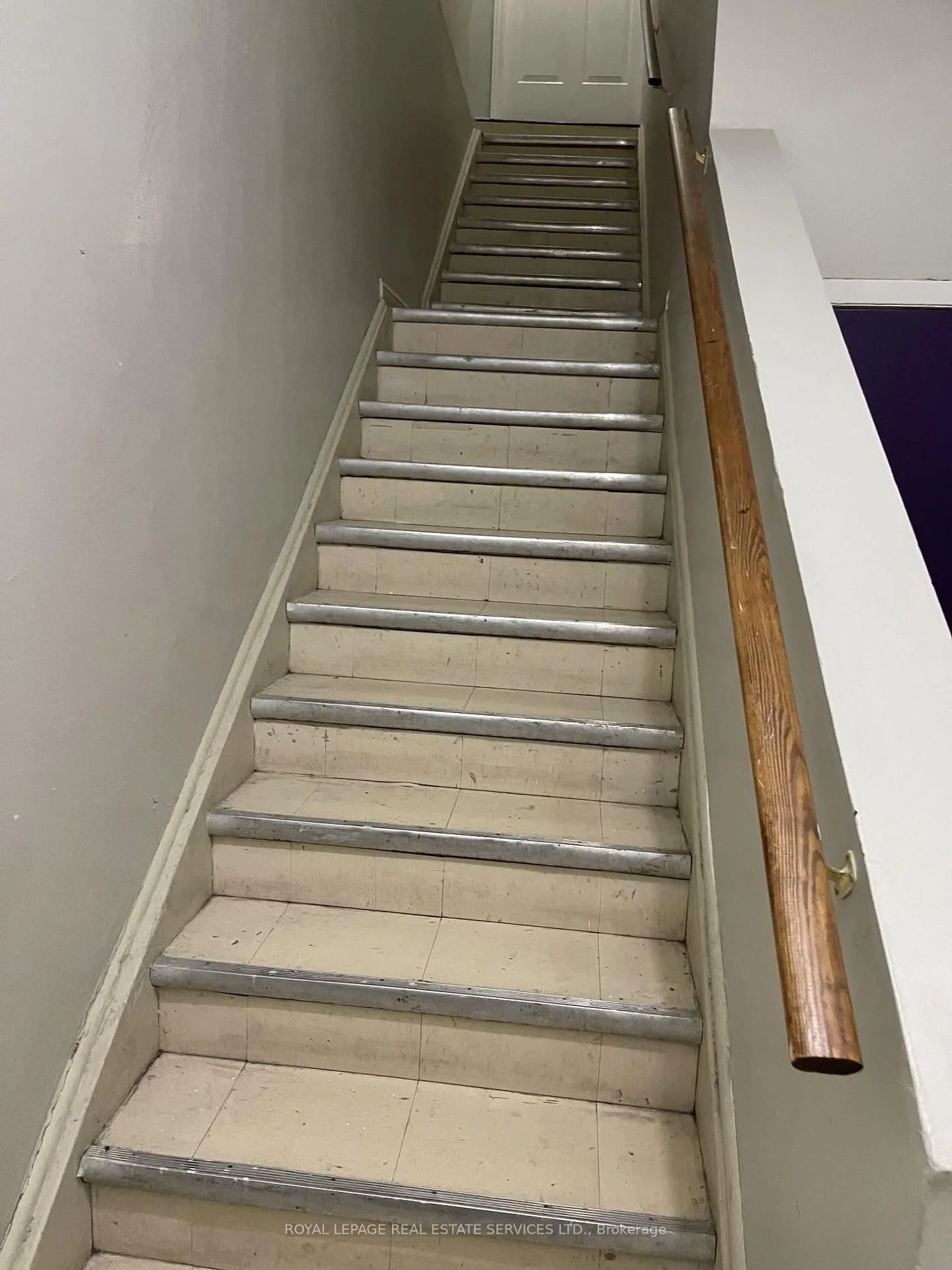 Photo 7 of Unit 2, 753 Gerrard Street E, Toronto, South Riverdale — HOMEH
